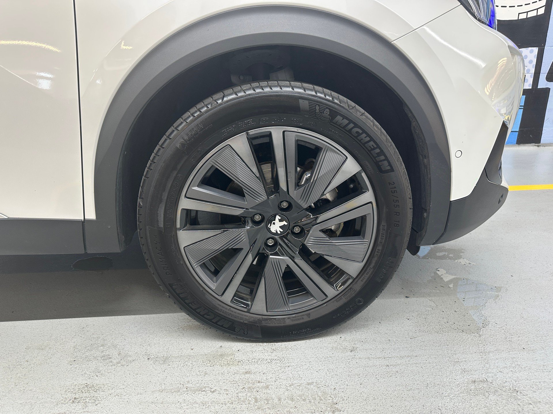 PEUGEOT 2008 e GT Pack-image-6
