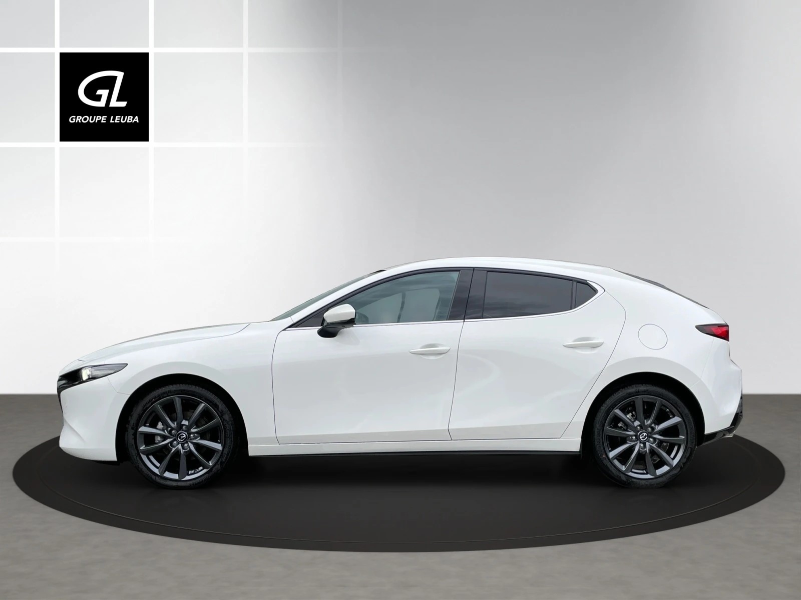 MAZDA 3 Hatchback SKYACTIV-G M Hybrid 140 Centre Line Automat-image-2
