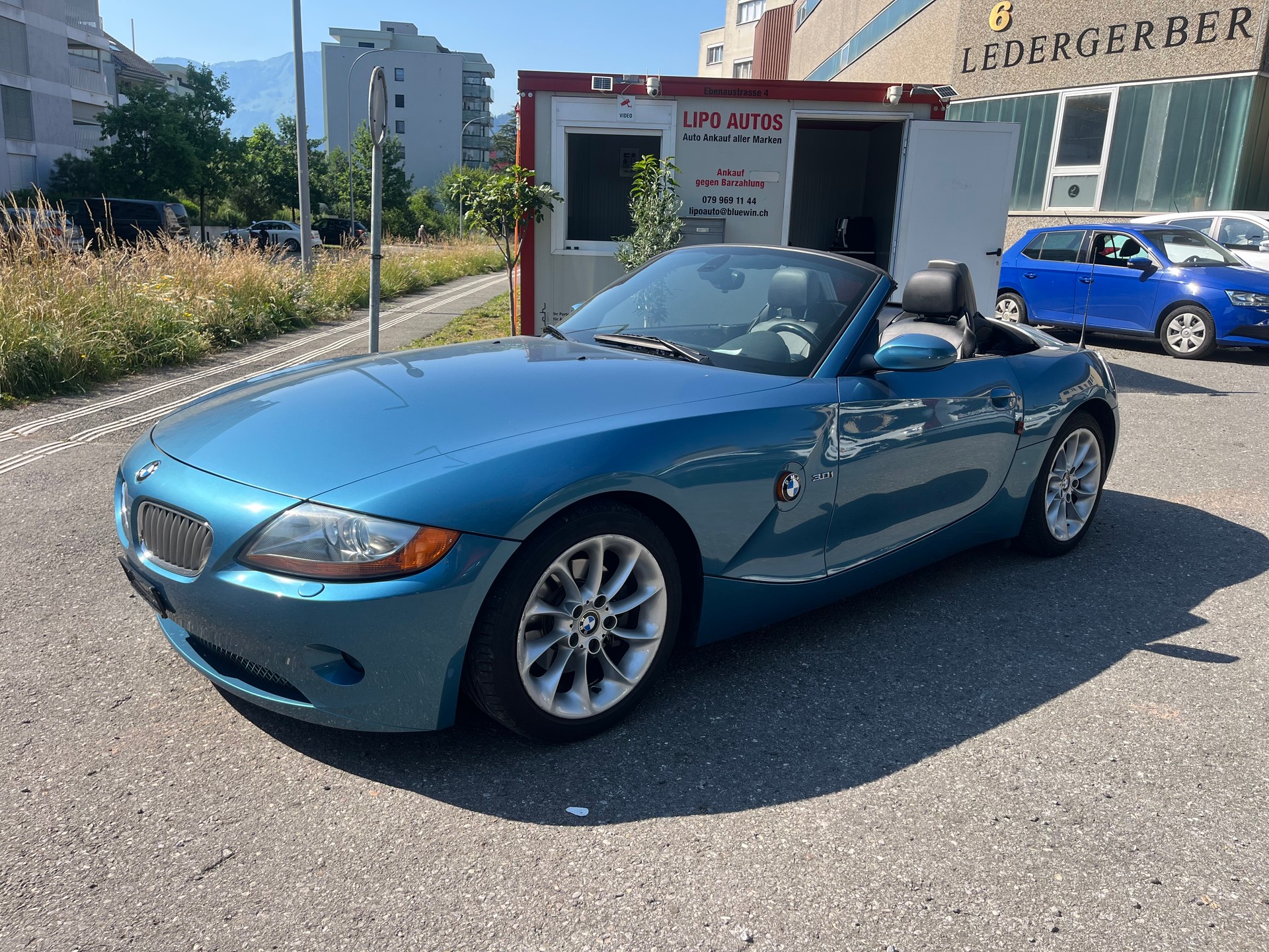 BMW Z4 3.0i Roadster-image-1