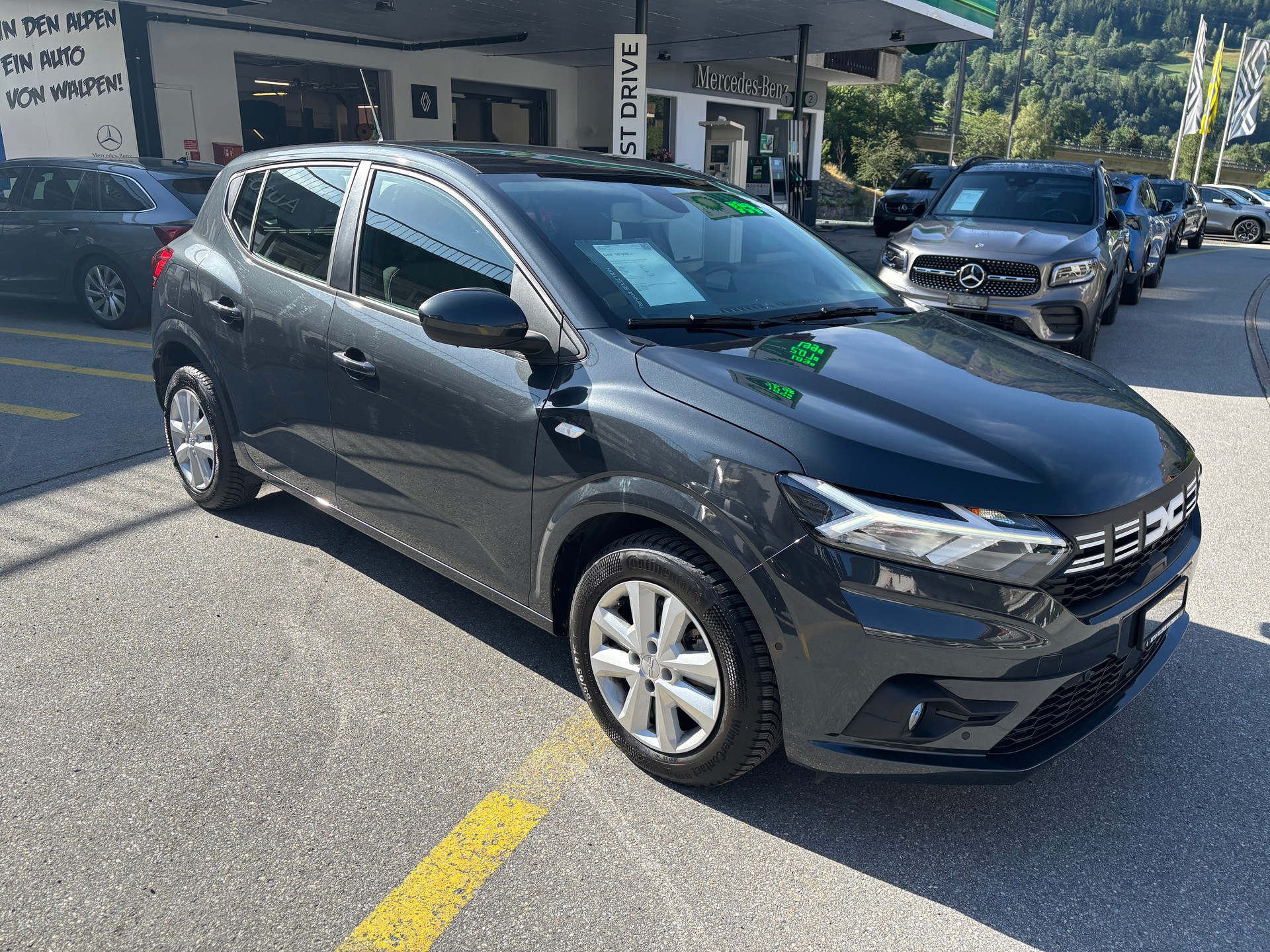 DACIA Sandero 90 Expression CVT-image-1
