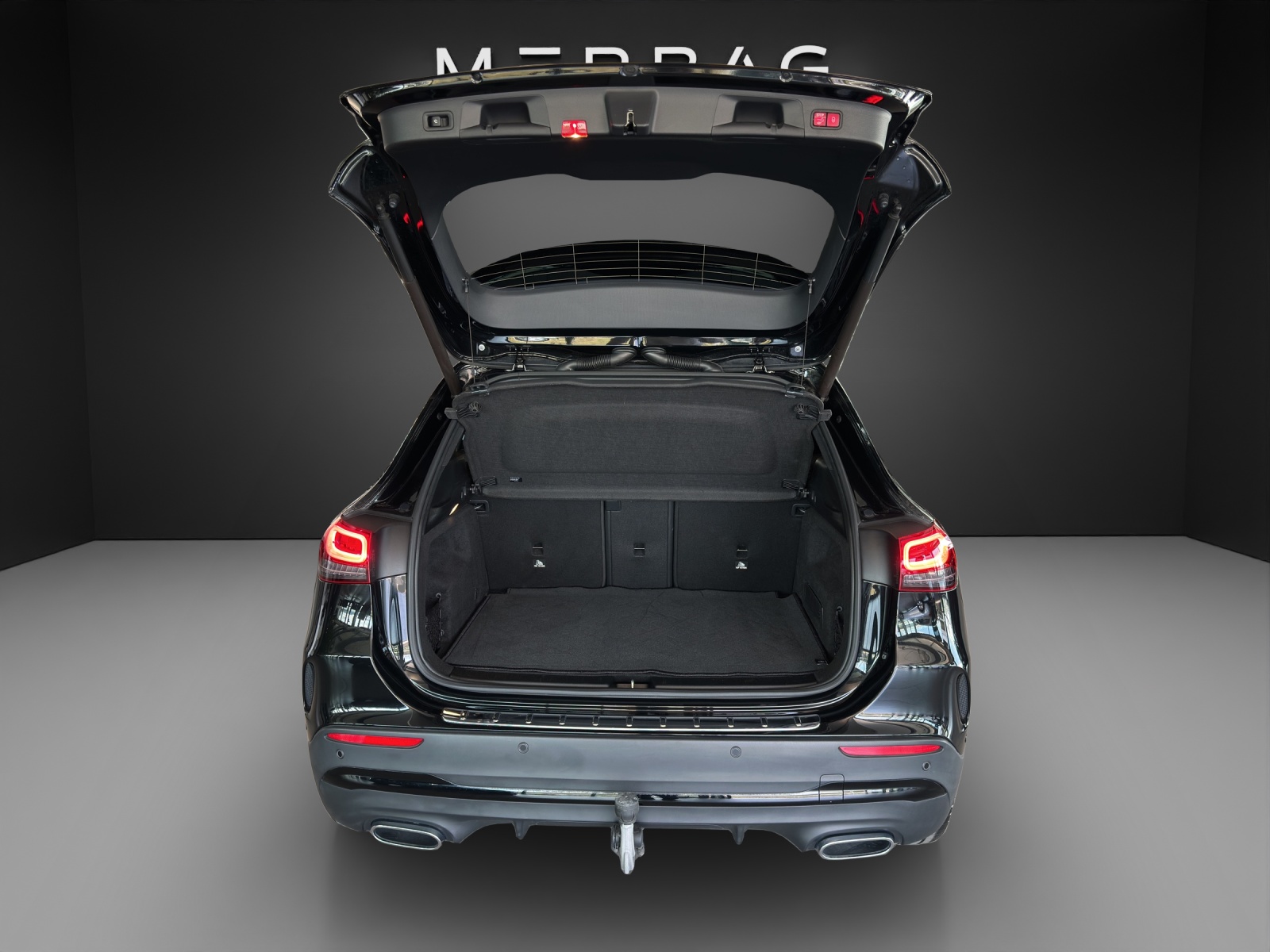 MERCEDES-BENZ GLA 250 AMG Line 4Matic-image-6