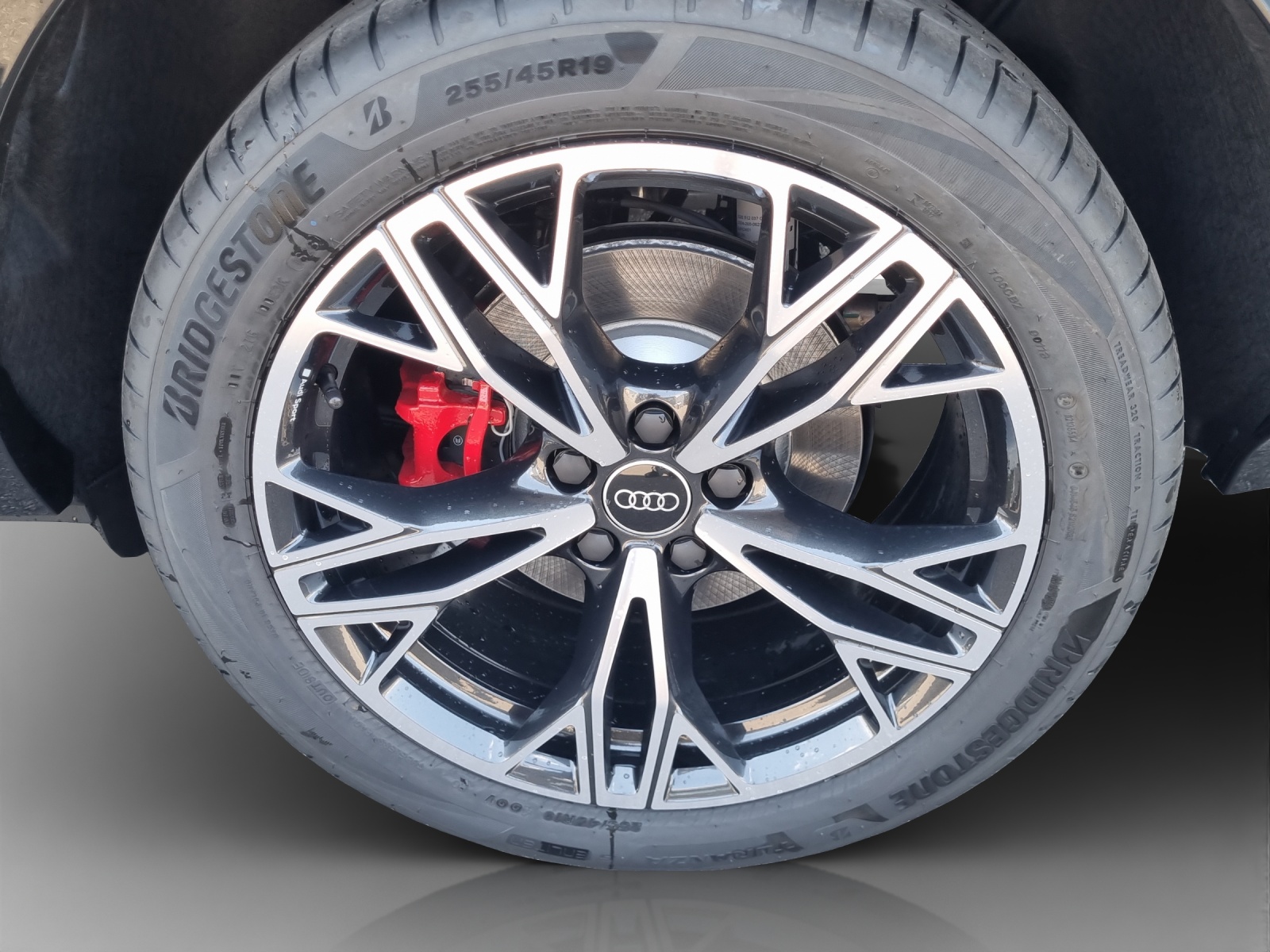 AUDI Q3 SUV e-hybrid 200 kW S tronig-image-13