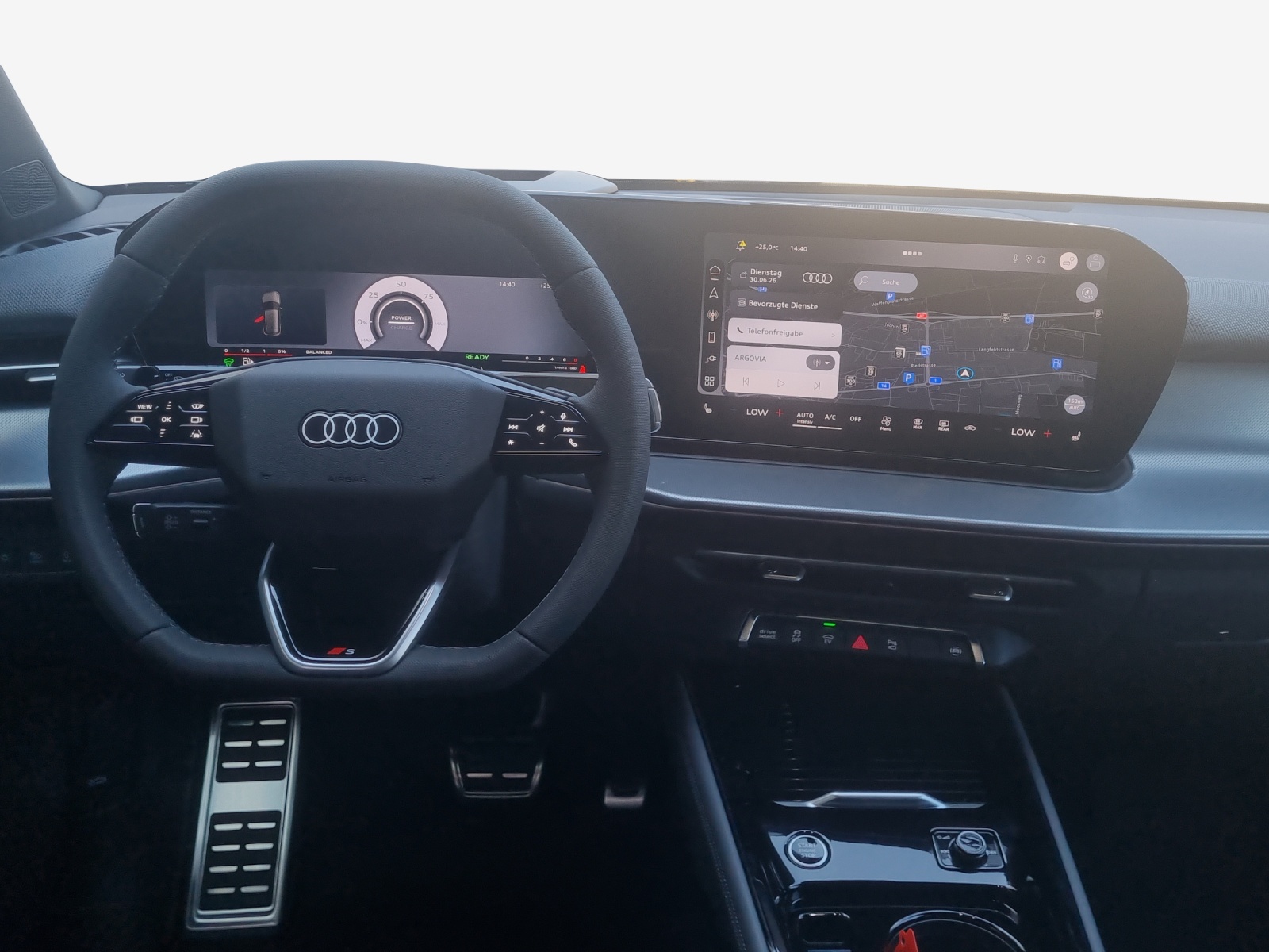 AUDI Q3 SUV e-hybrid 200 kW S tronig-image-8