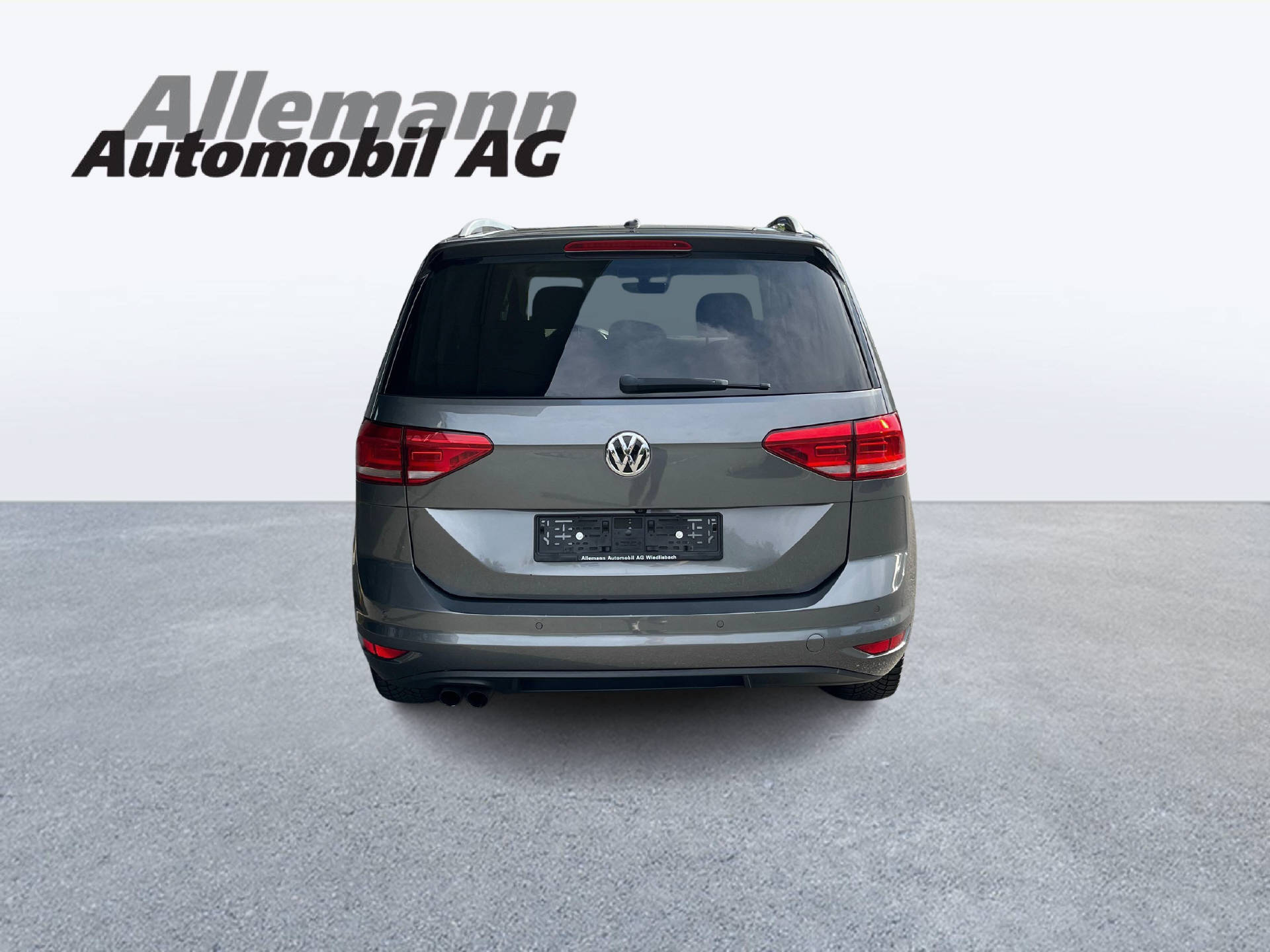 VW Touran 1.4 TSI Highline DSG-image-4