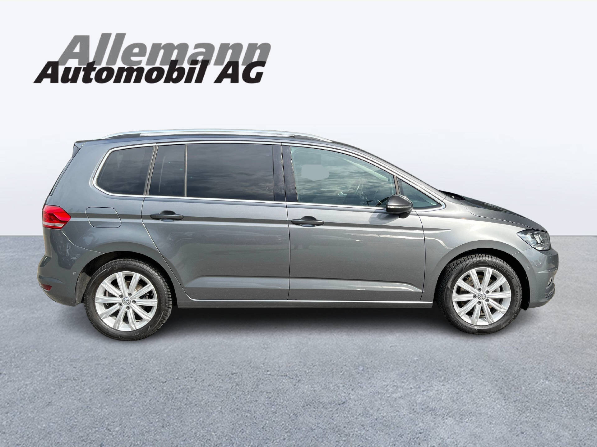 VW Touran 1.4 TSI Highline DSG-image-6