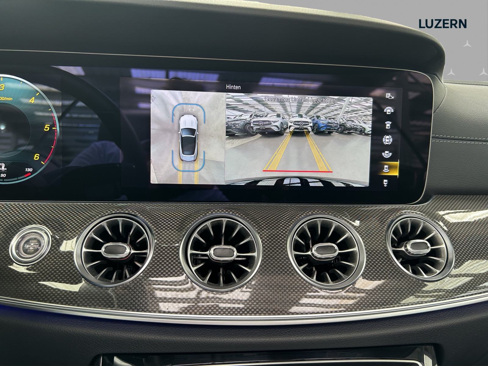 MERCEDES-BENZ E 220 d Cabriolet 4Matic Avantgarde 9G-Tronic-image-11
