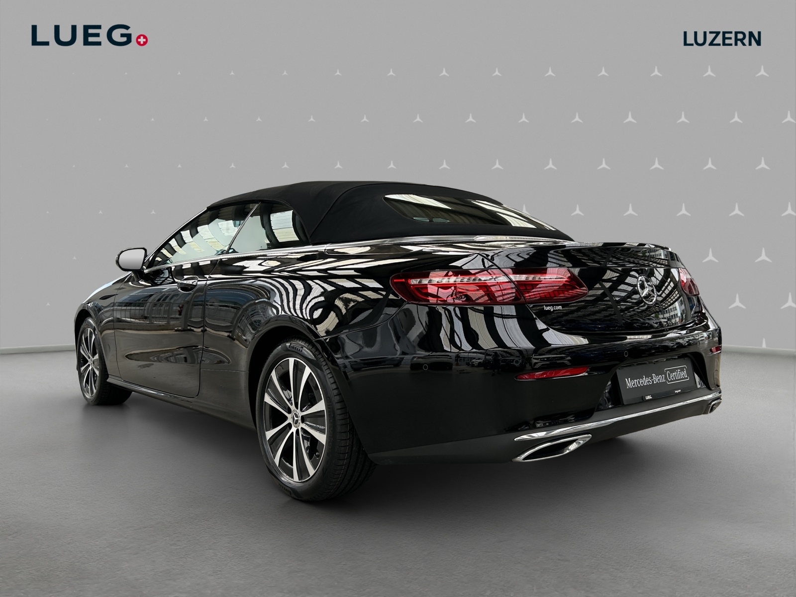 MERCEDES-BENZ E 220 d Cabriolet 4Matic Avantgarde 9G-Tronic-image-2