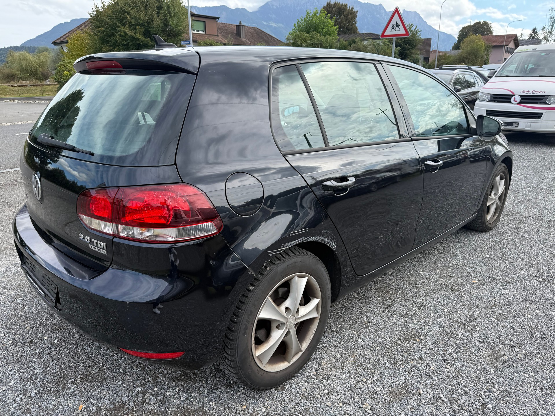 VW Golf 2.0 TDI Comfortline 4Motion-image-4