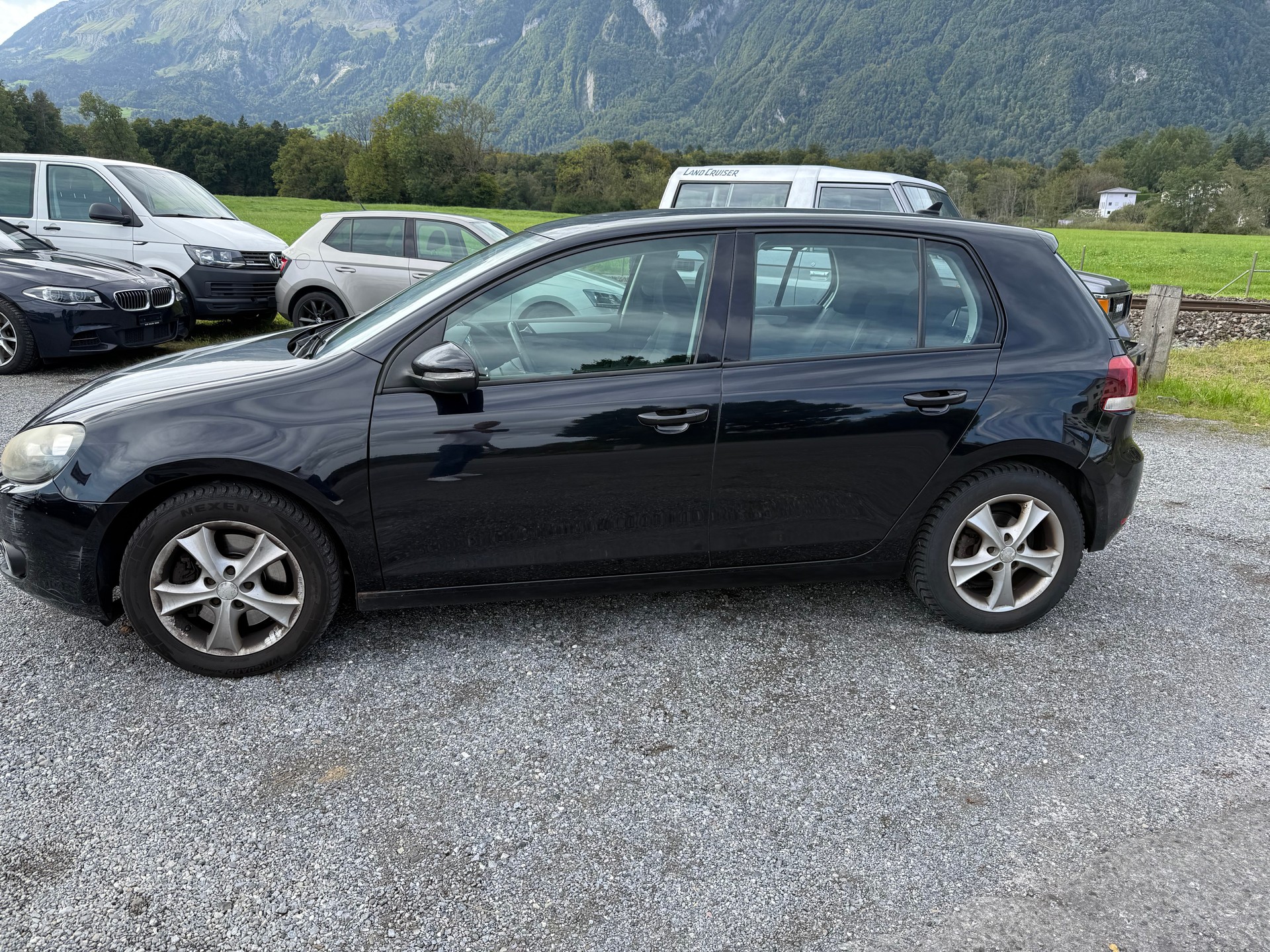 VW Golf 2.0 TDI Comfortline 4Motion-image-1