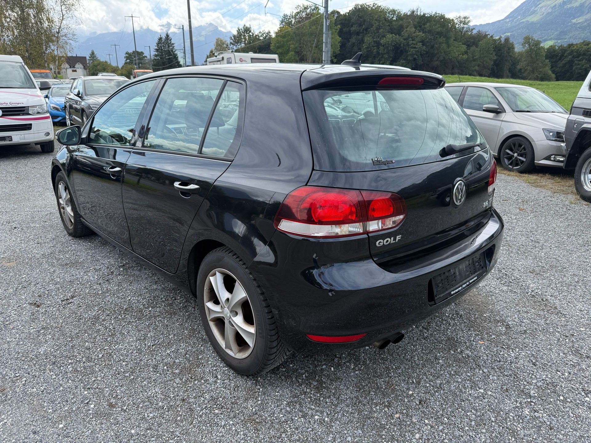 VW Golf 2.0 TDI Comfortline 4Motion-image-2