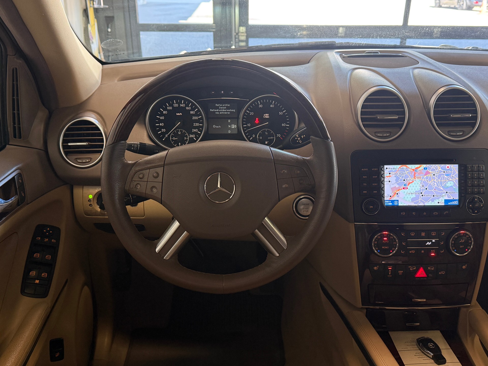 MERCEDES-BENZ ML 500 4Matic 7G-Tronic AMG Line-image-4