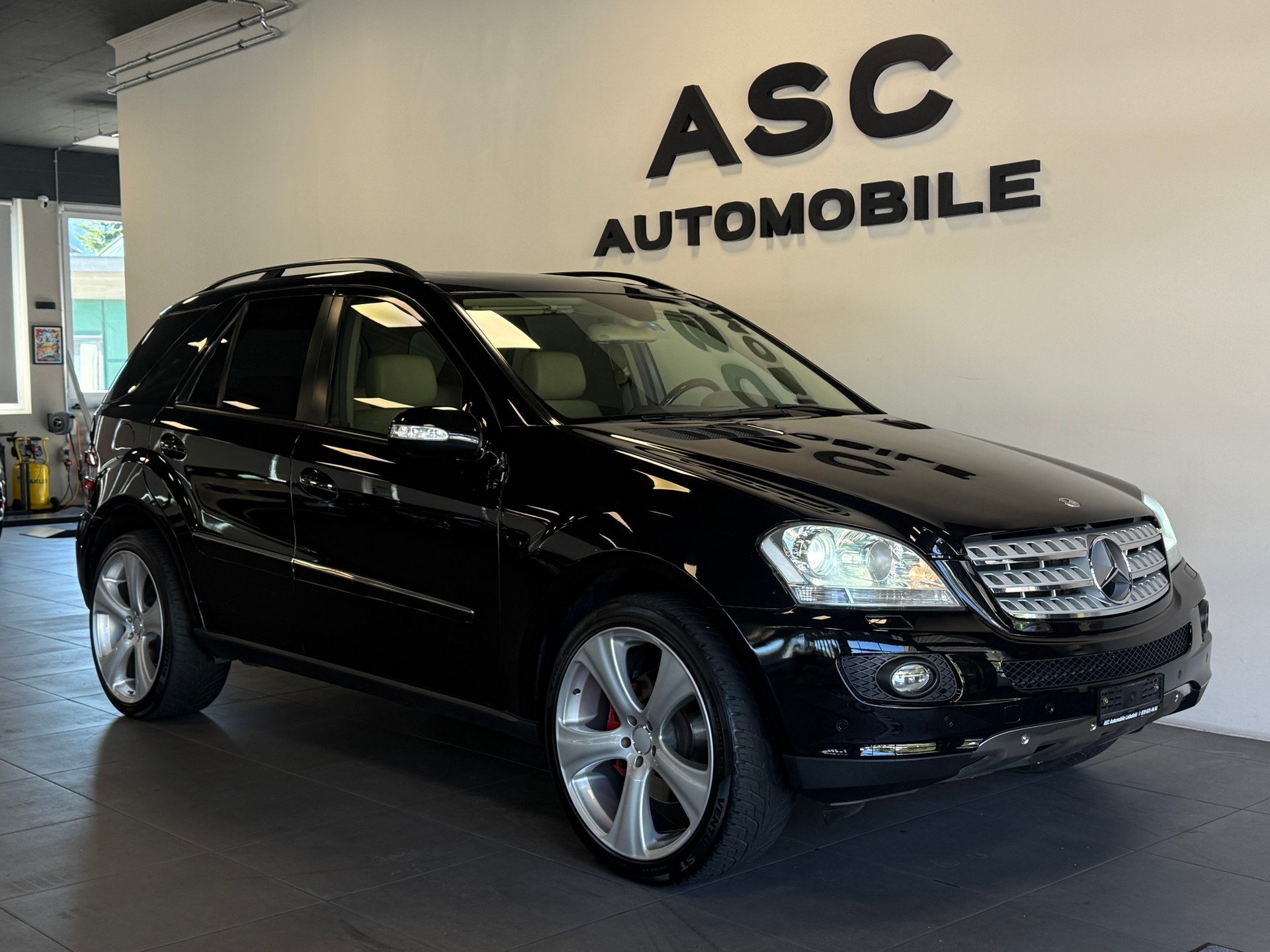 MERCEDES-BENZ ML 500 4Matic 7G-Tronic AMG Line-image-0