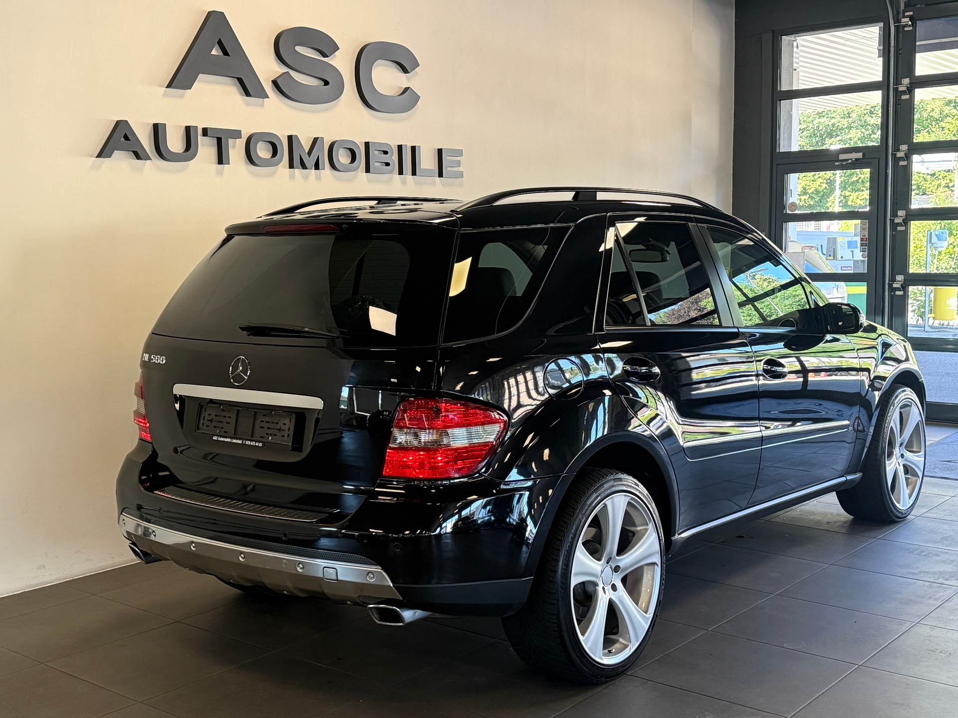 MERCEDES-BENZ ML 500 4Matic 7G-Tronic AMG Line-image-2