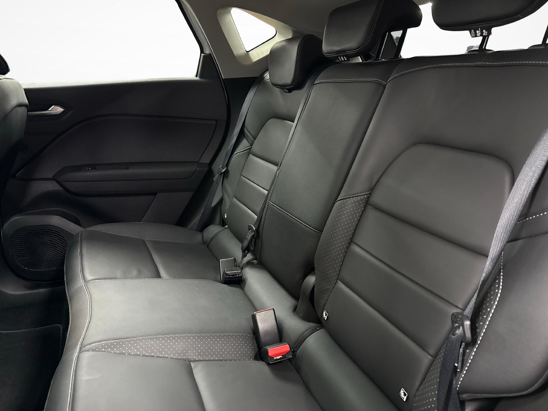 MITSUBISHI ASX 1.6 PHEV Saisho-image-10