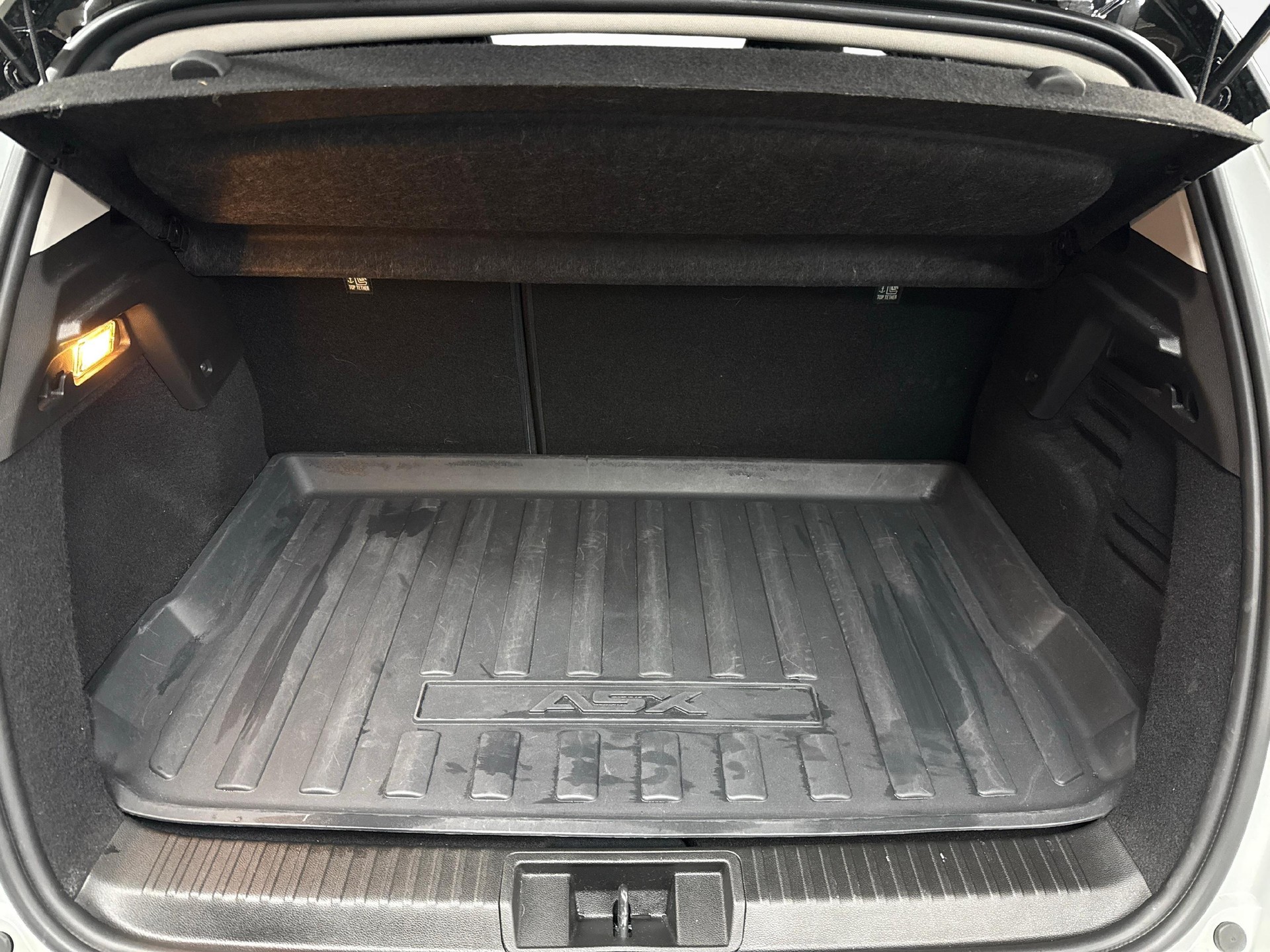 MITSUBISHI ASX 1.6 PHEV Saisho-image-11