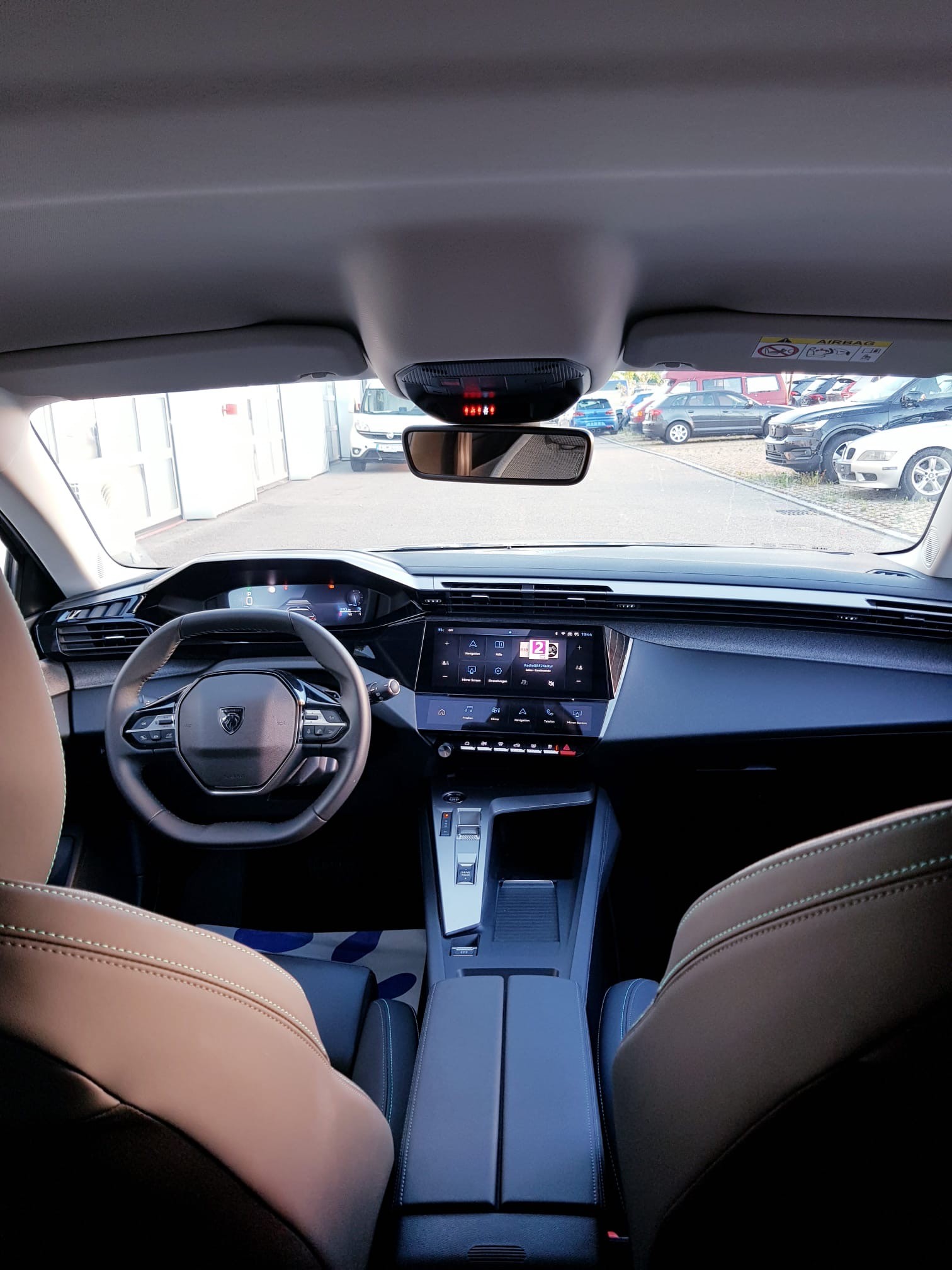 PEUGEOT 308 SW 1.2 Pure Tech Allure EAT8 Leasing Finanzierung Möglich-image-12
