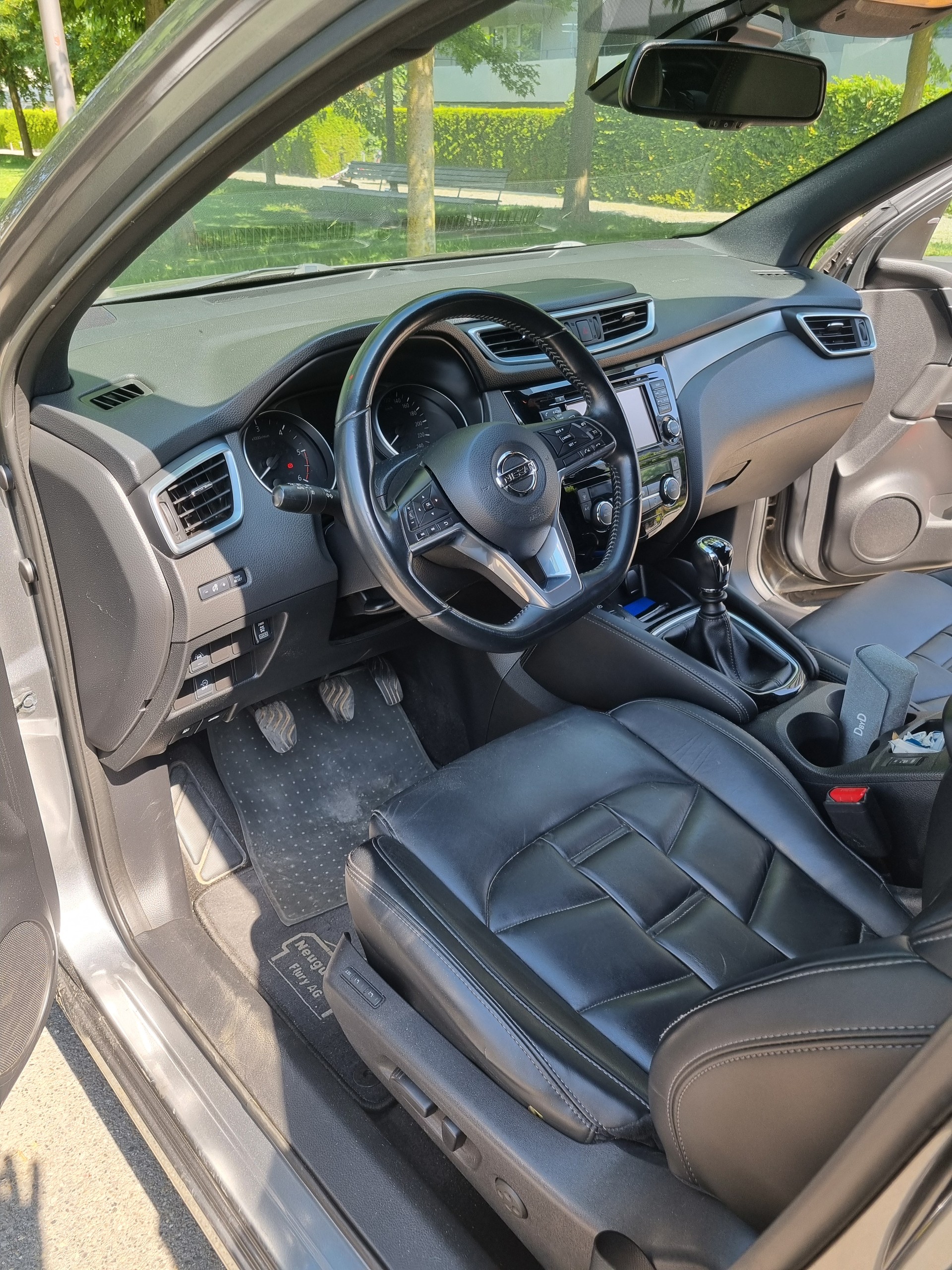 NISSAN 1.6 dCi Tekna 4x4-image-3