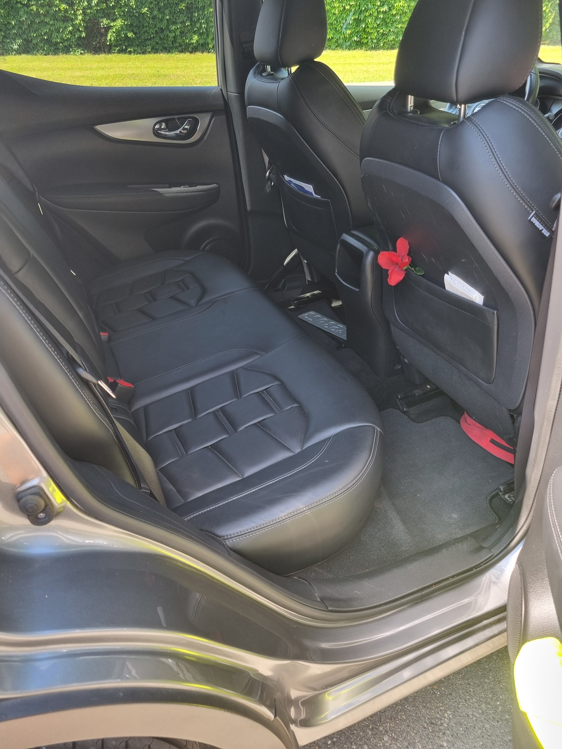 NISSAN 1.6 dCi Tekna 4x4-image-2