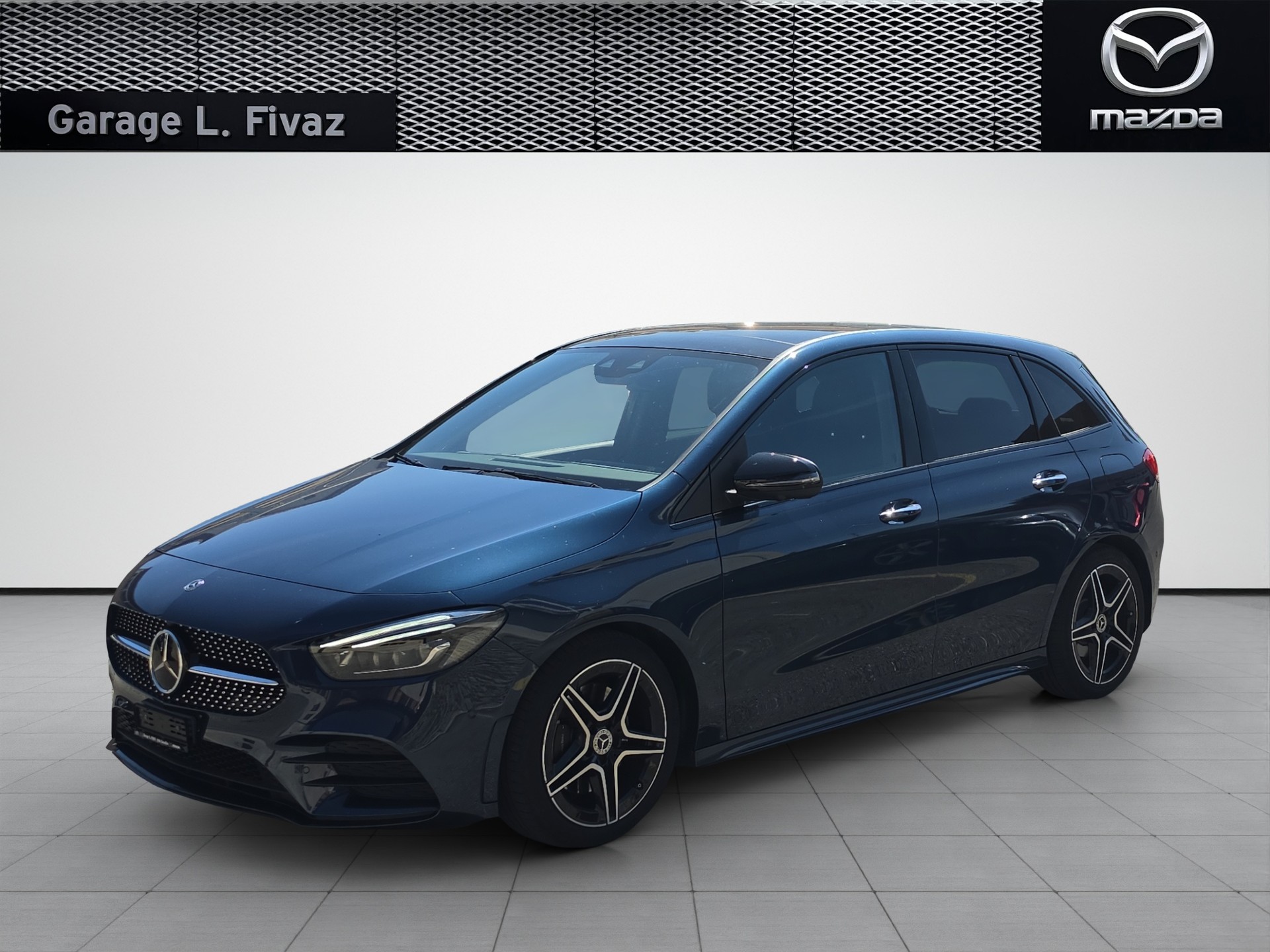 MERCEDES-BENZ B 220 d AMG Line 8G-DCT-image-0