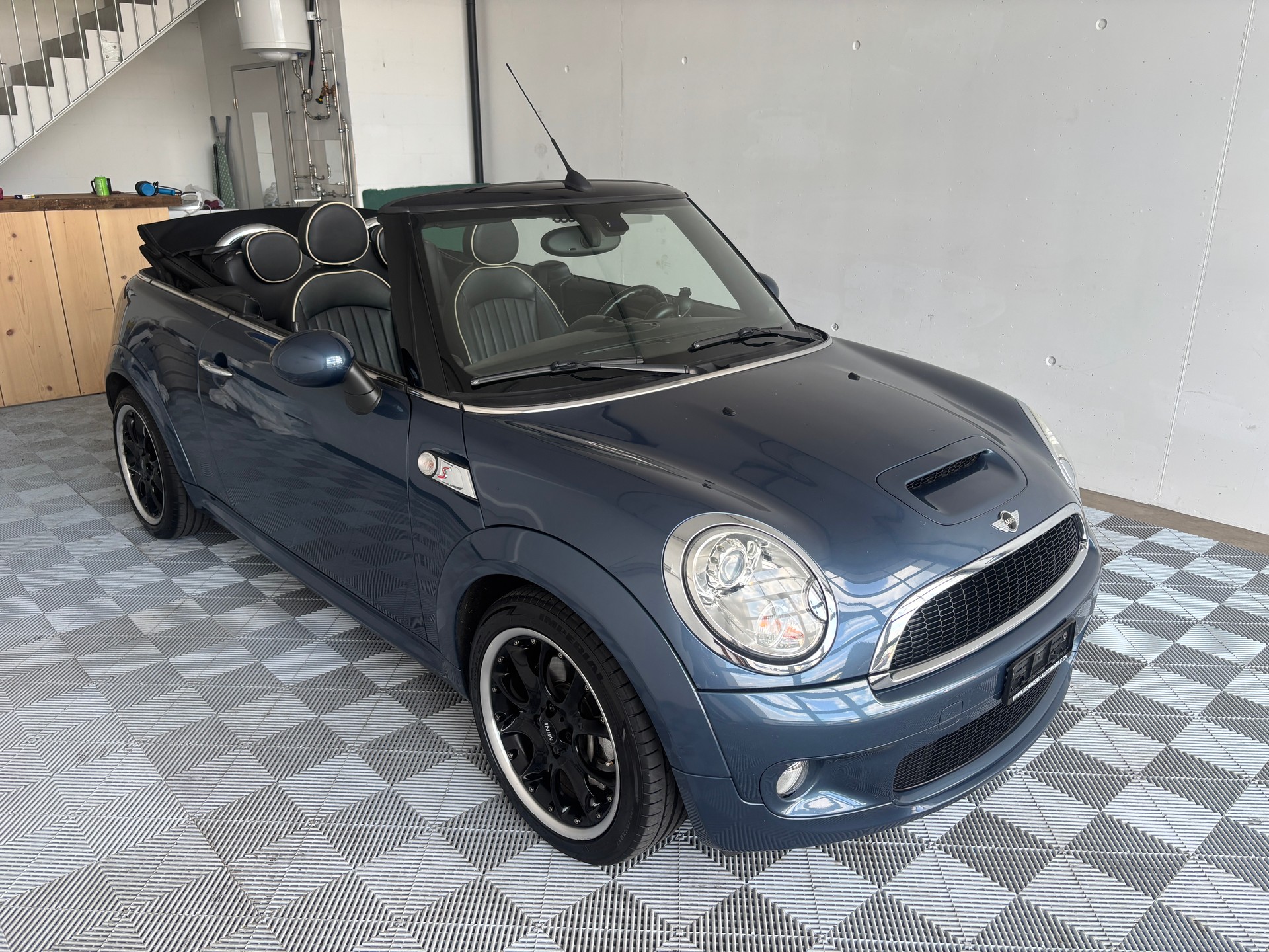 MINI Cooper S Cabriolet Steptronic-image-1