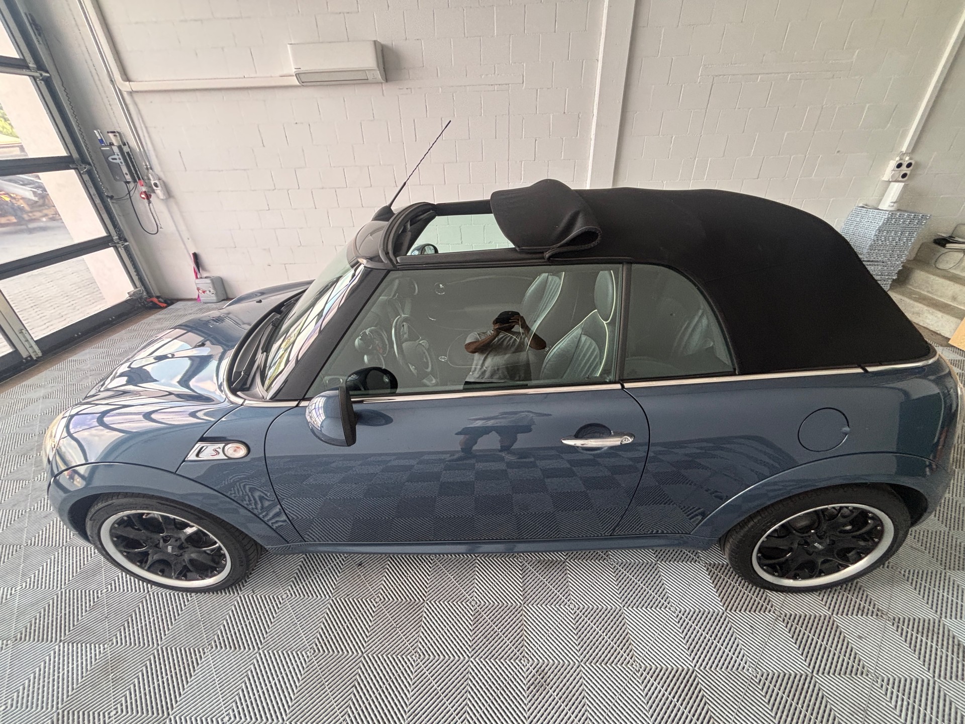 MINI Cooper S Cabriolet Steptronic-image-4
