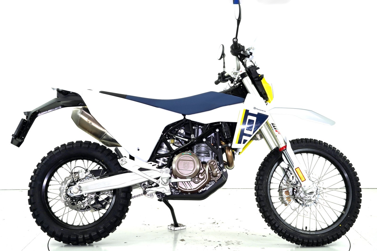 HUSQVARNA 701 Enduro ABS-showroom-element-3