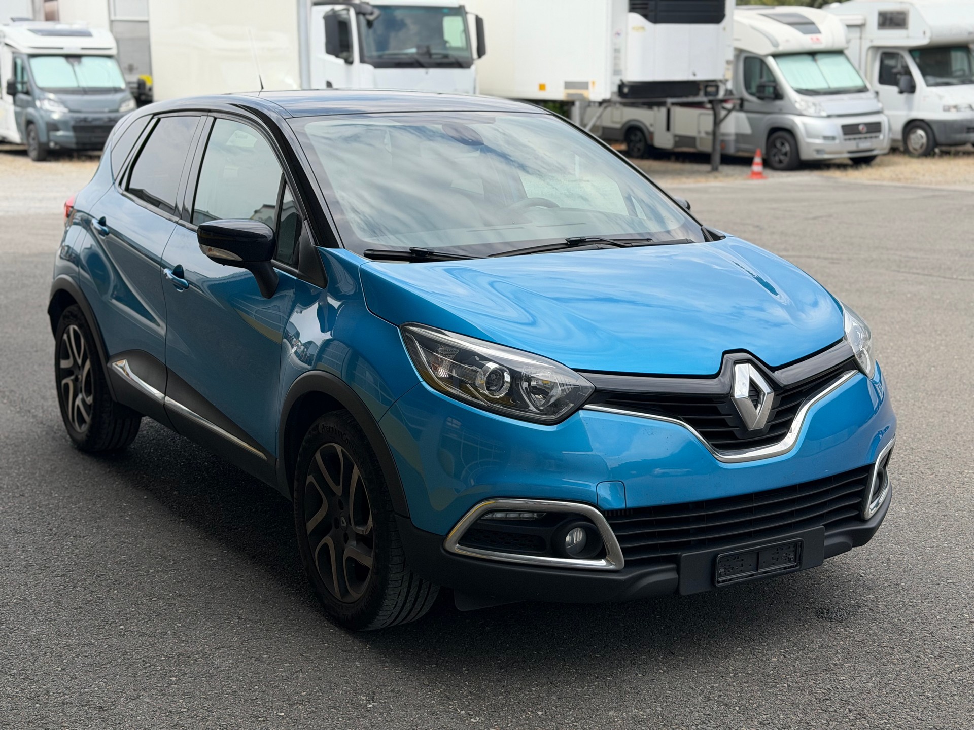 RENAULT Captur 1.5 dCi Privilège-image-2