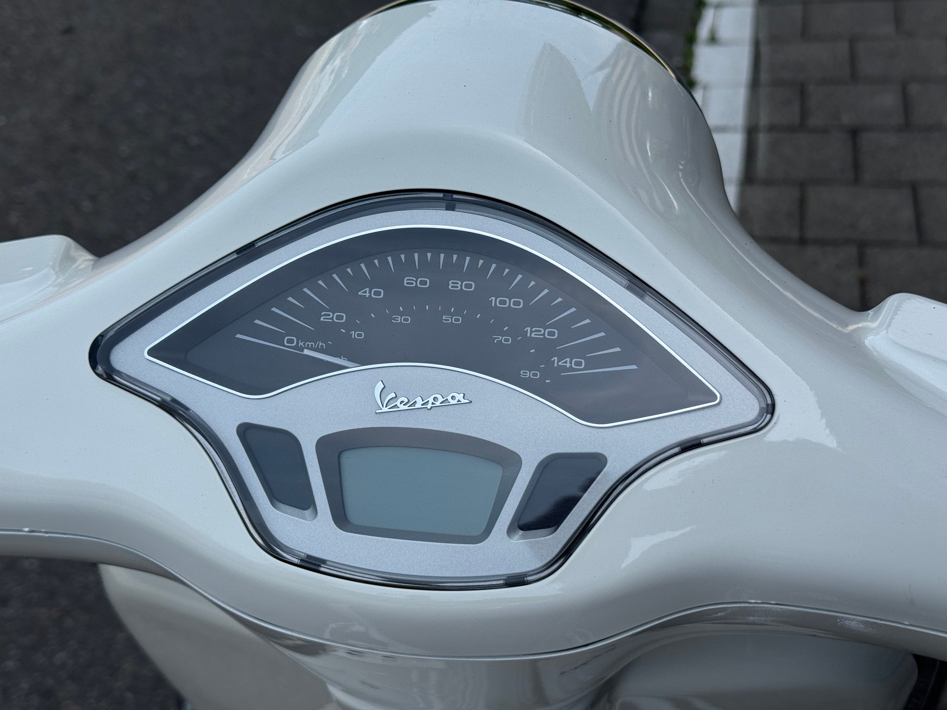 PIAGGIO Vespa 125 Primavera i.e. 3V ABS-image-9