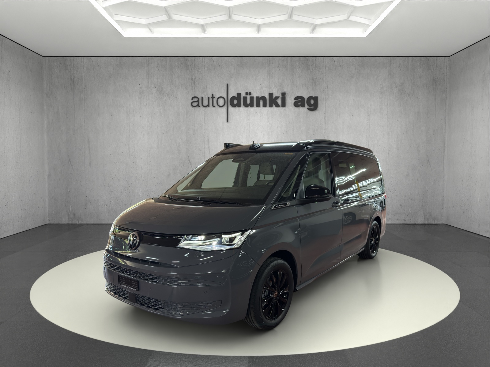 VW California 2.0 TSI Beach Tour Liberty-image-0