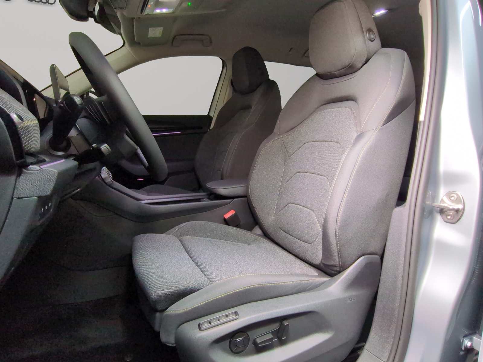 SKODA Kodiaq 2.0 TSI Dynamic 4x4-image-5