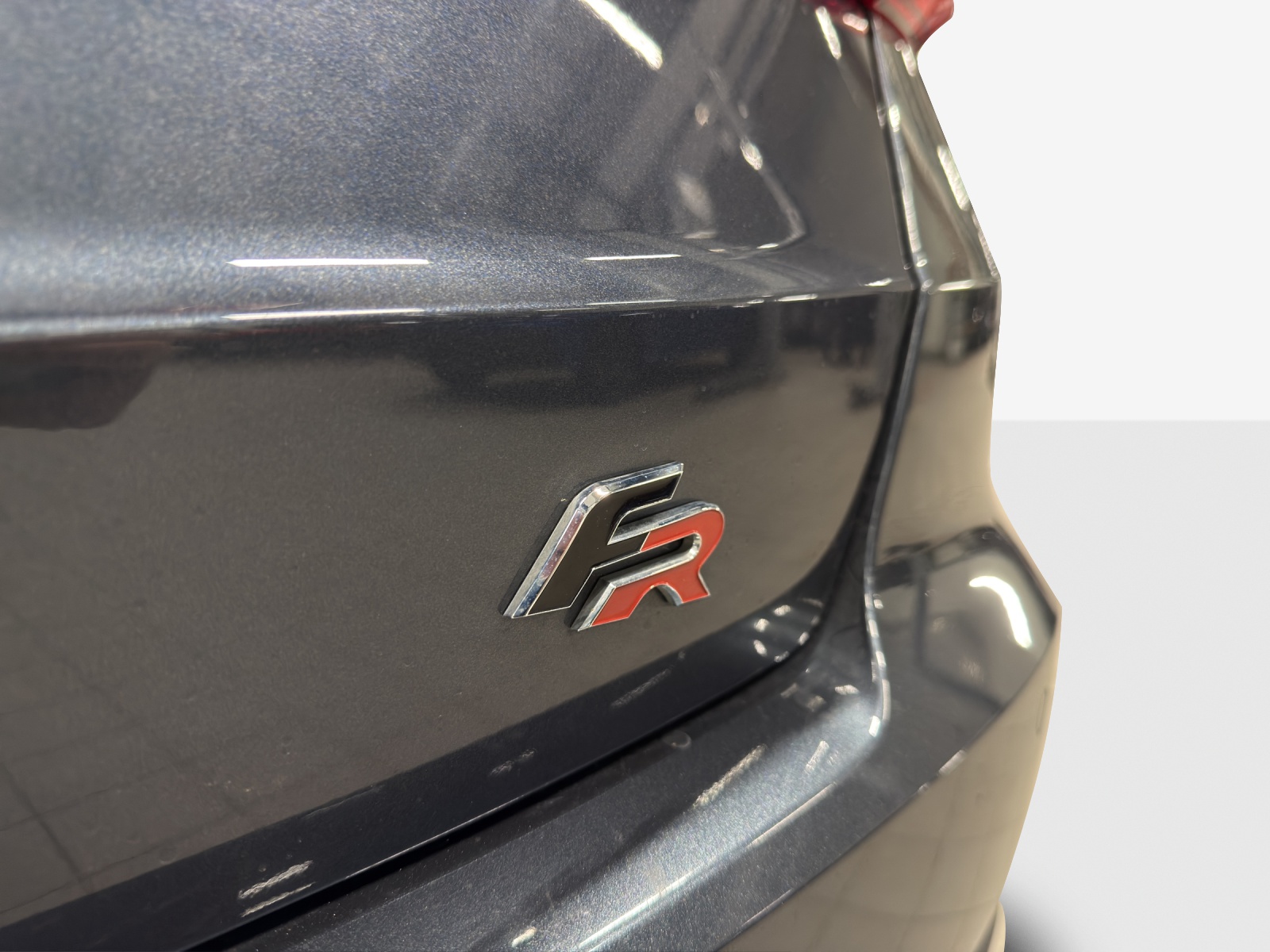 SEAT Arona 1.0 TSI Eco DSG FR-image-13