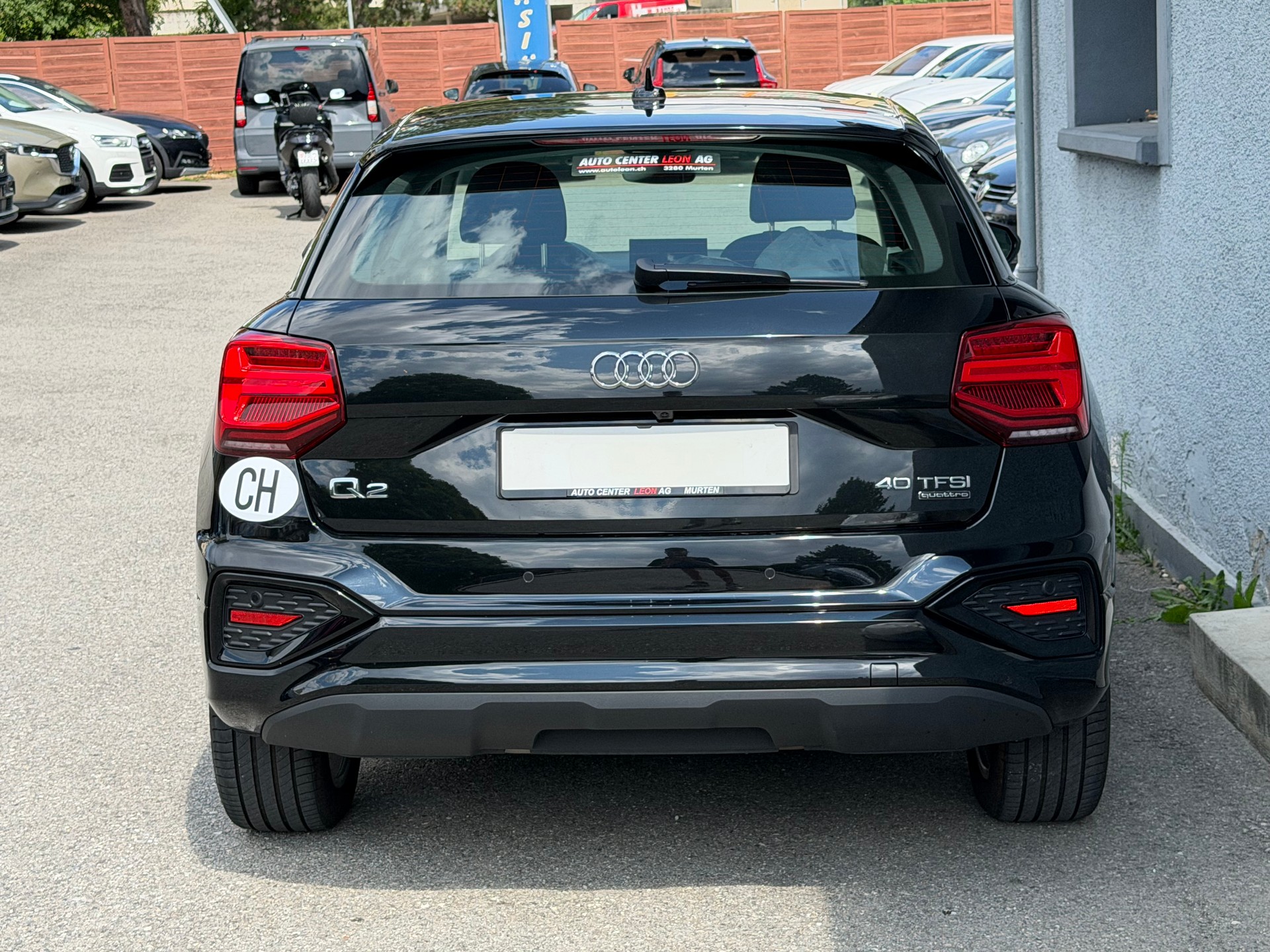 AUDI Q2 40 TFSI quattro S-tronic-image-4