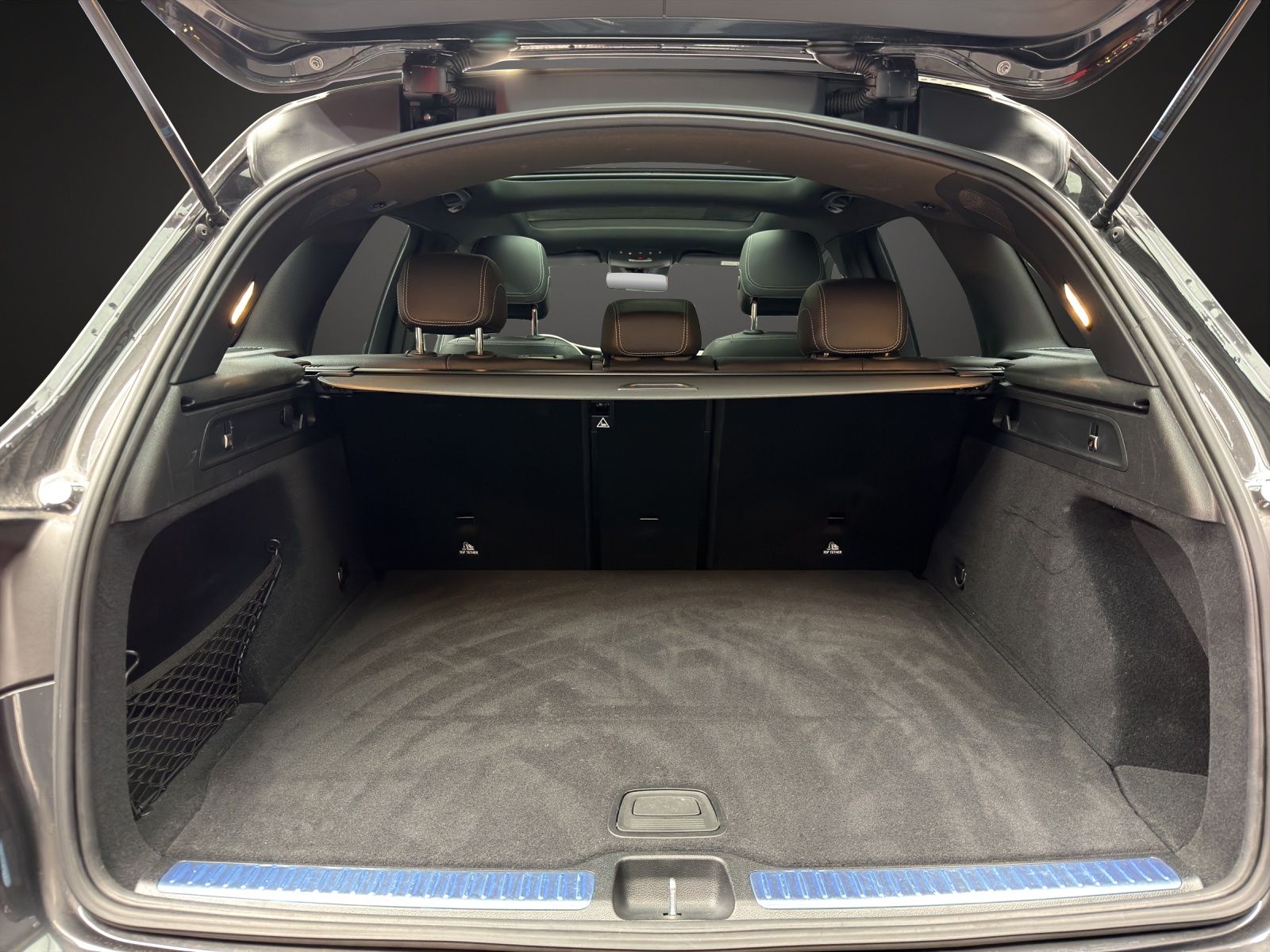 MERCEDES-BENZ GLC 220 d AMG Line 4Matic-image-10