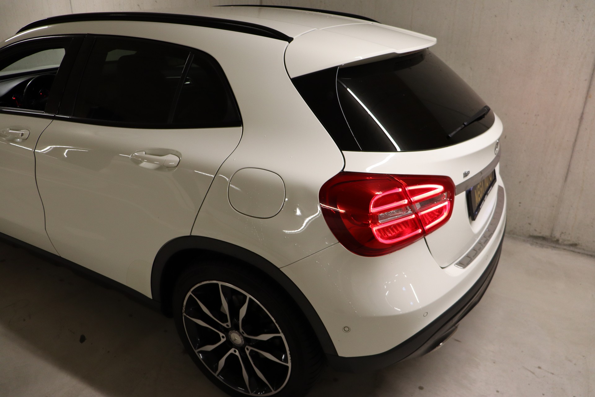 MERCEDES-BENZ GLA 200 CDI Night Star 7G-DCT-image-6