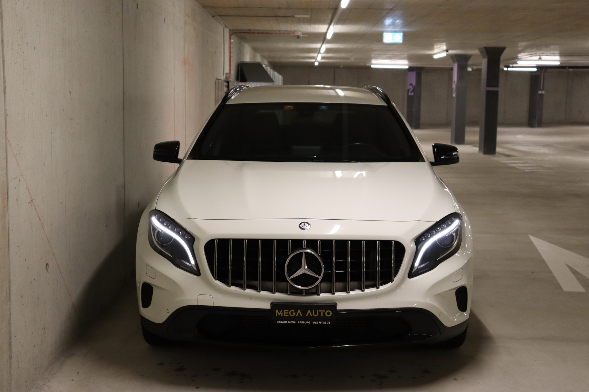 MERCEDES-BENZ GLA 200 CDI Night Star 7G-DCT-image-1