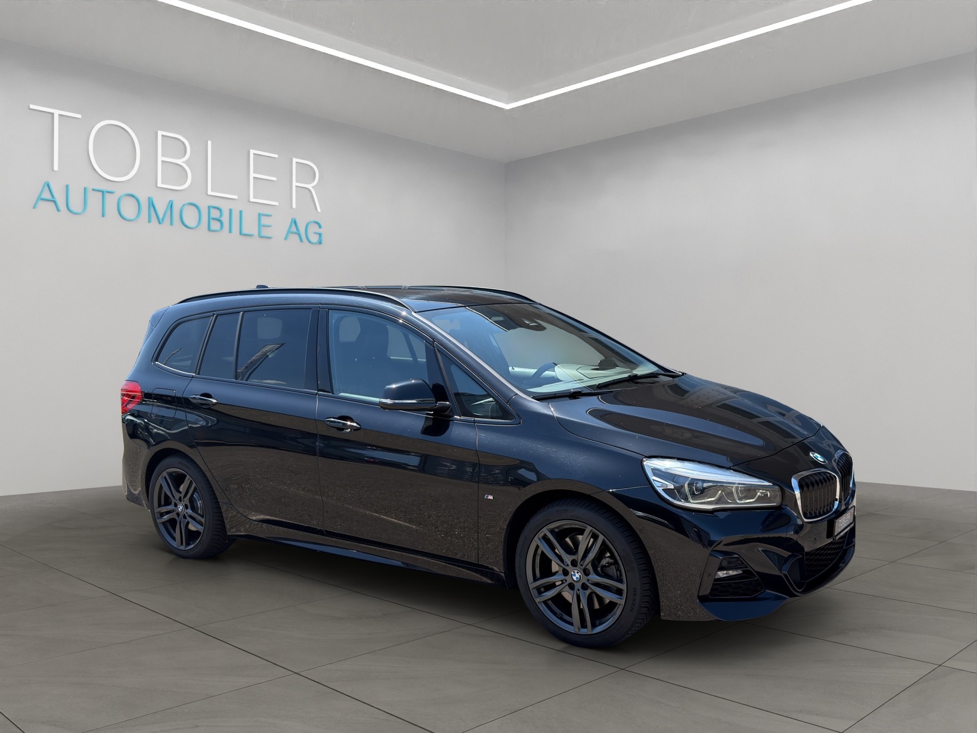 BMW 220d xDrive Gran Tourer Steptronic M Sport-image-1