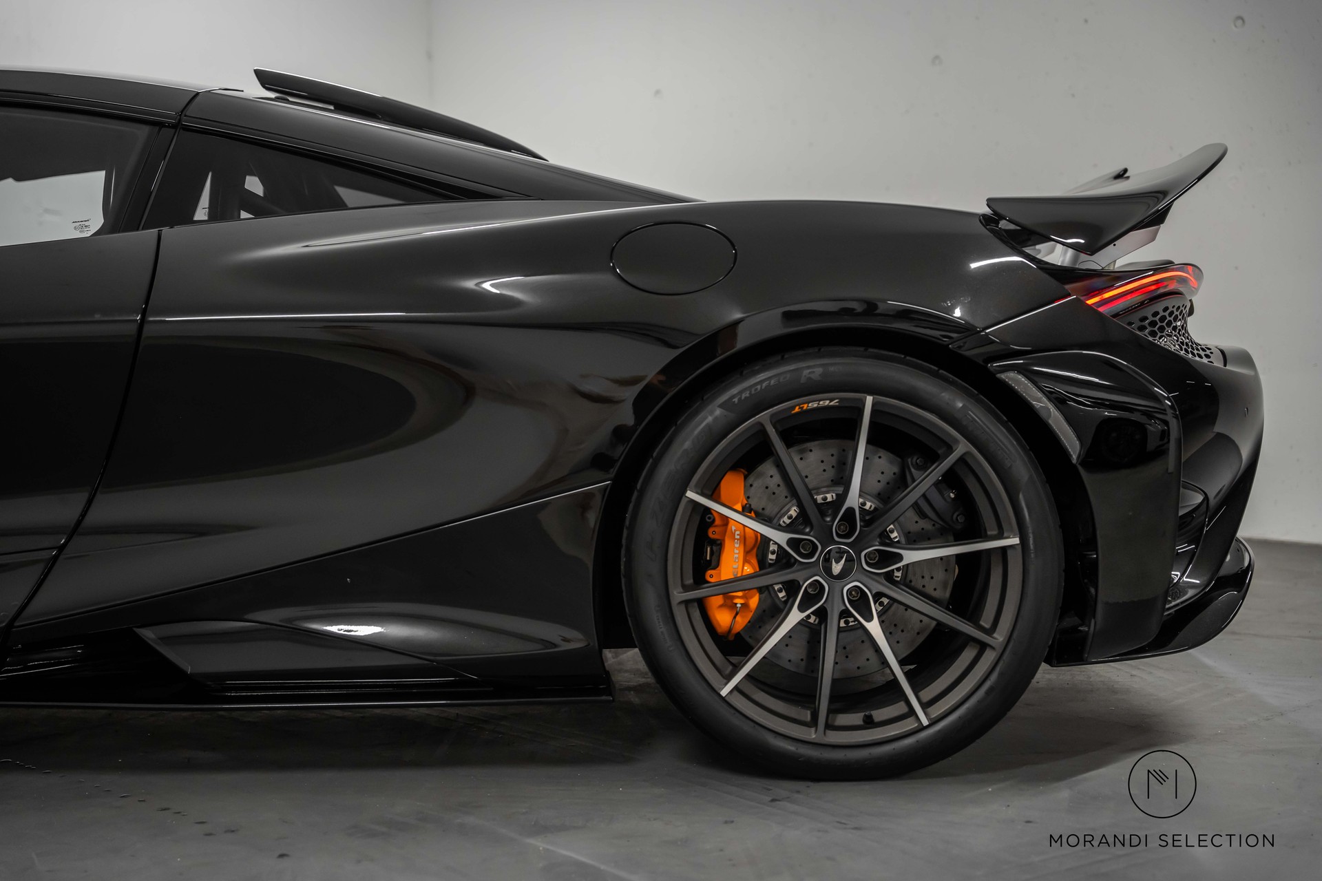 McLAREN 765 LT Coupé 4.0 V8 SSG-image-7