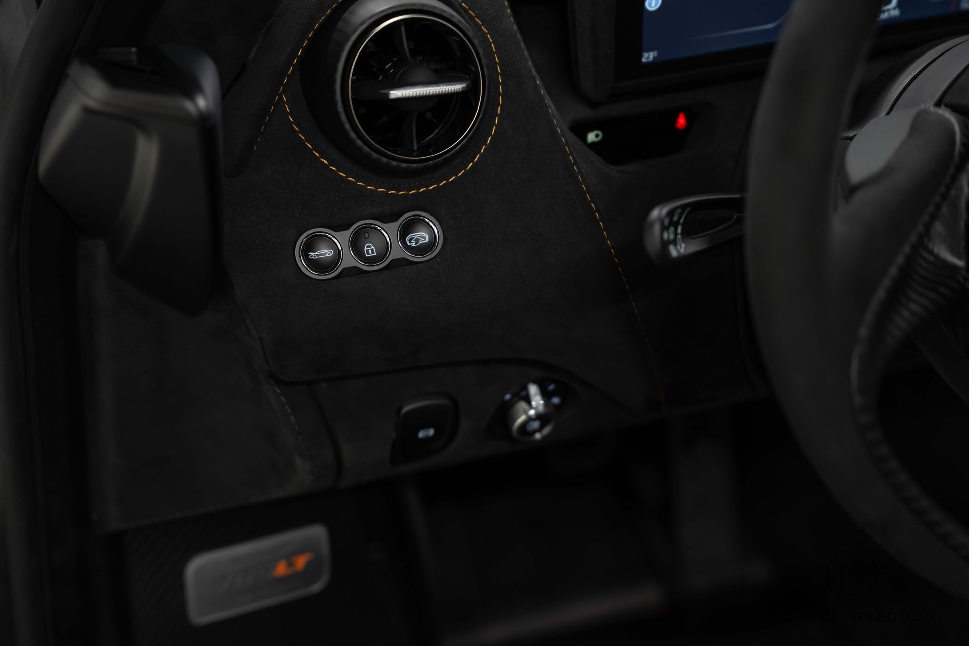 McLAREN 765 LT Coupé 4.0 V8 SSG-image-23