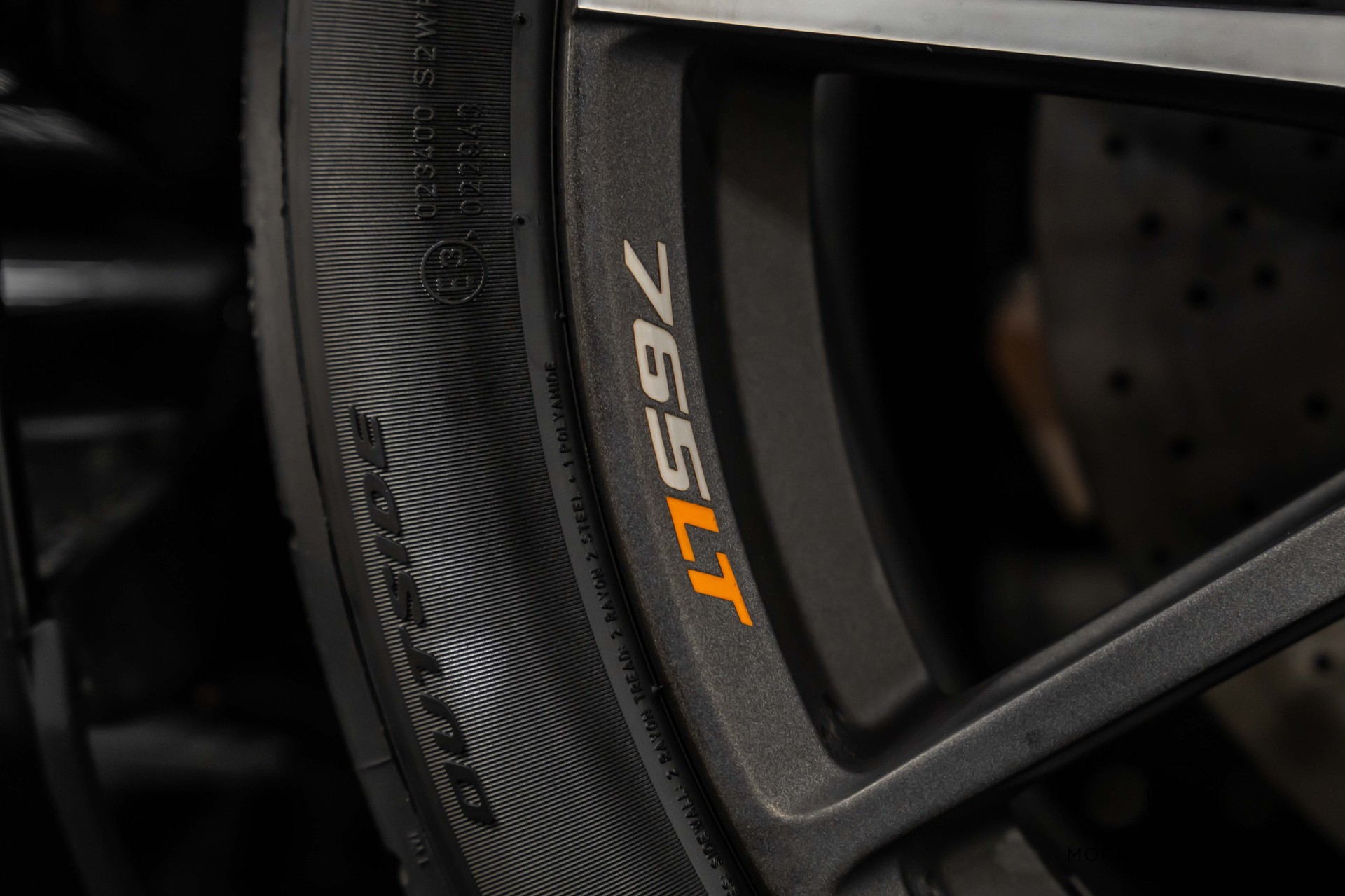 McLAREN 765 LT Coupé 4.0 V8 SSG-image-19