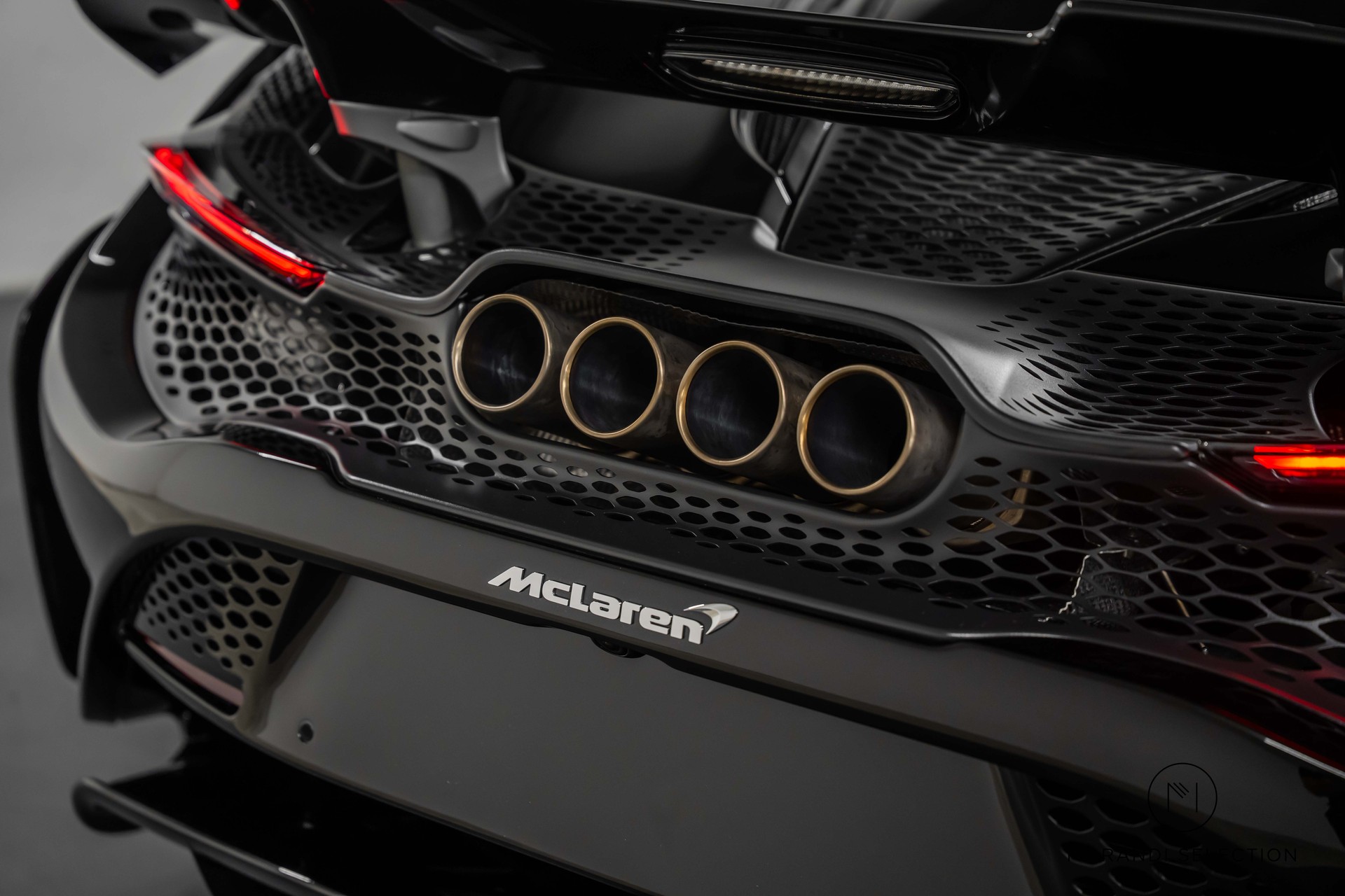McLAREN 765 LT Coupé 4.0 V8 SSG-image-14