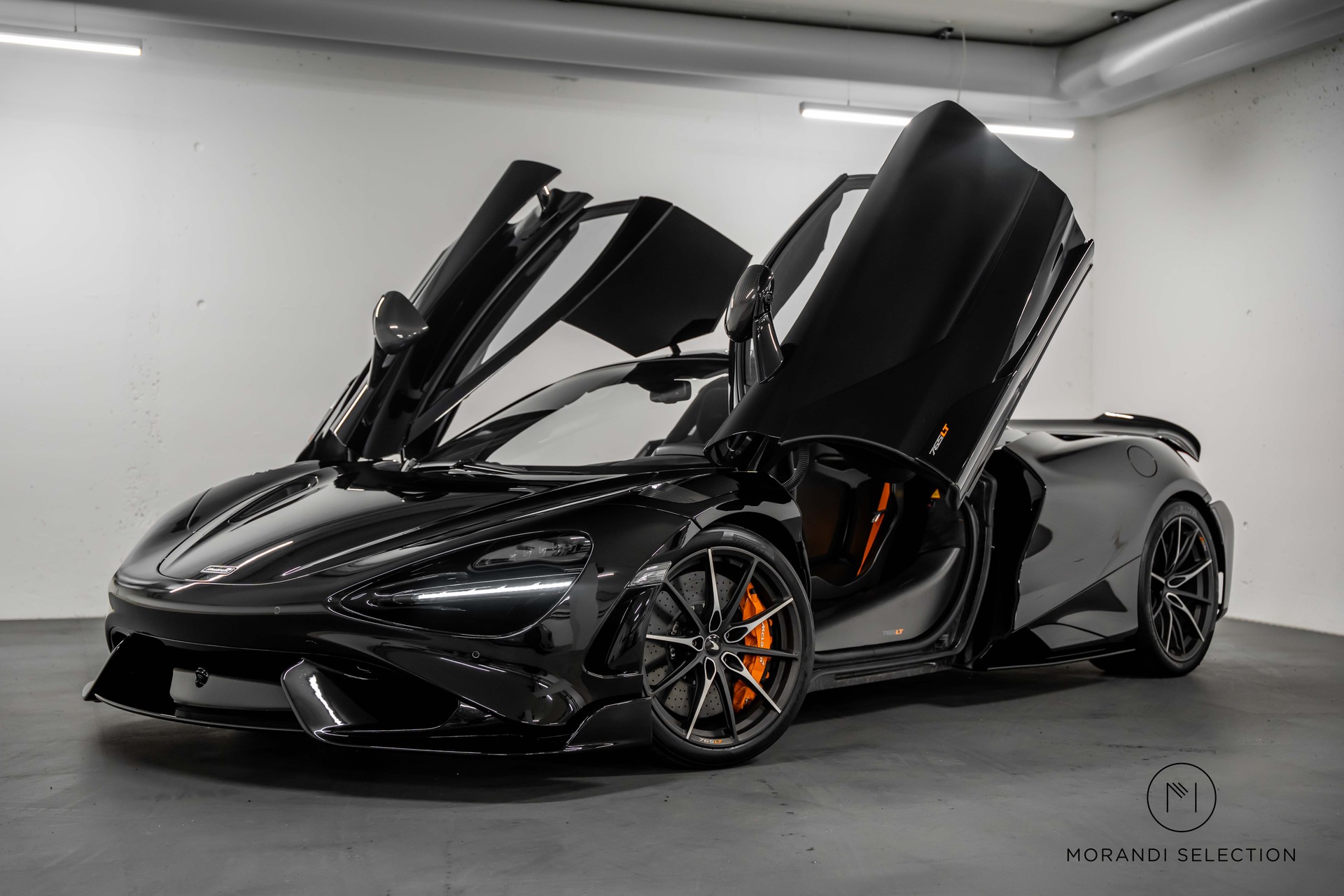 McLAREN 765 LT Coupé 4.0 V8 SSG-showroom-element-2