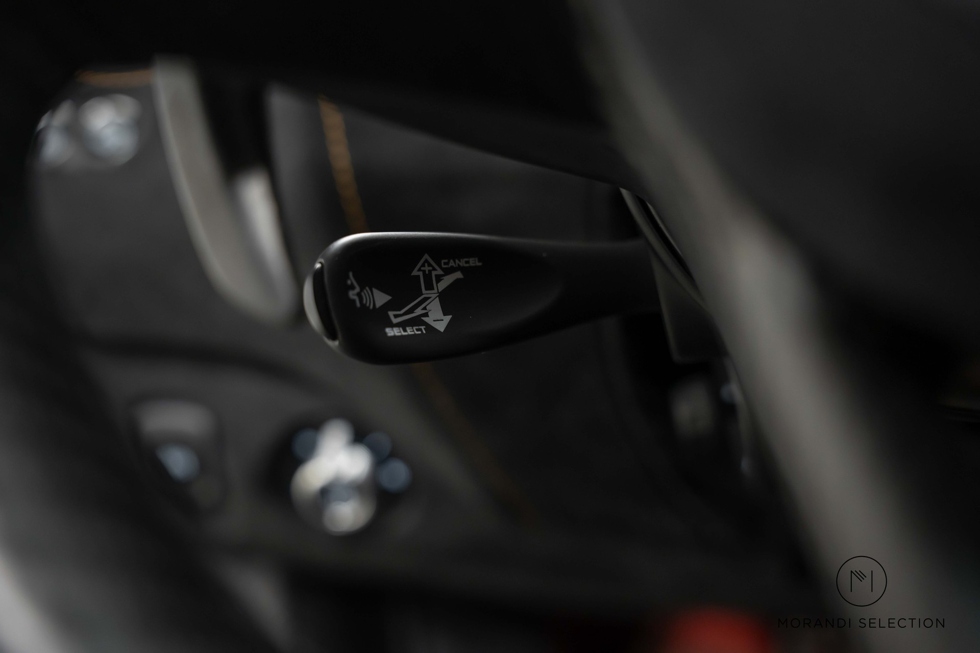 McLAREN 765 LT Coupé 4.0 V8 SSG-image-30