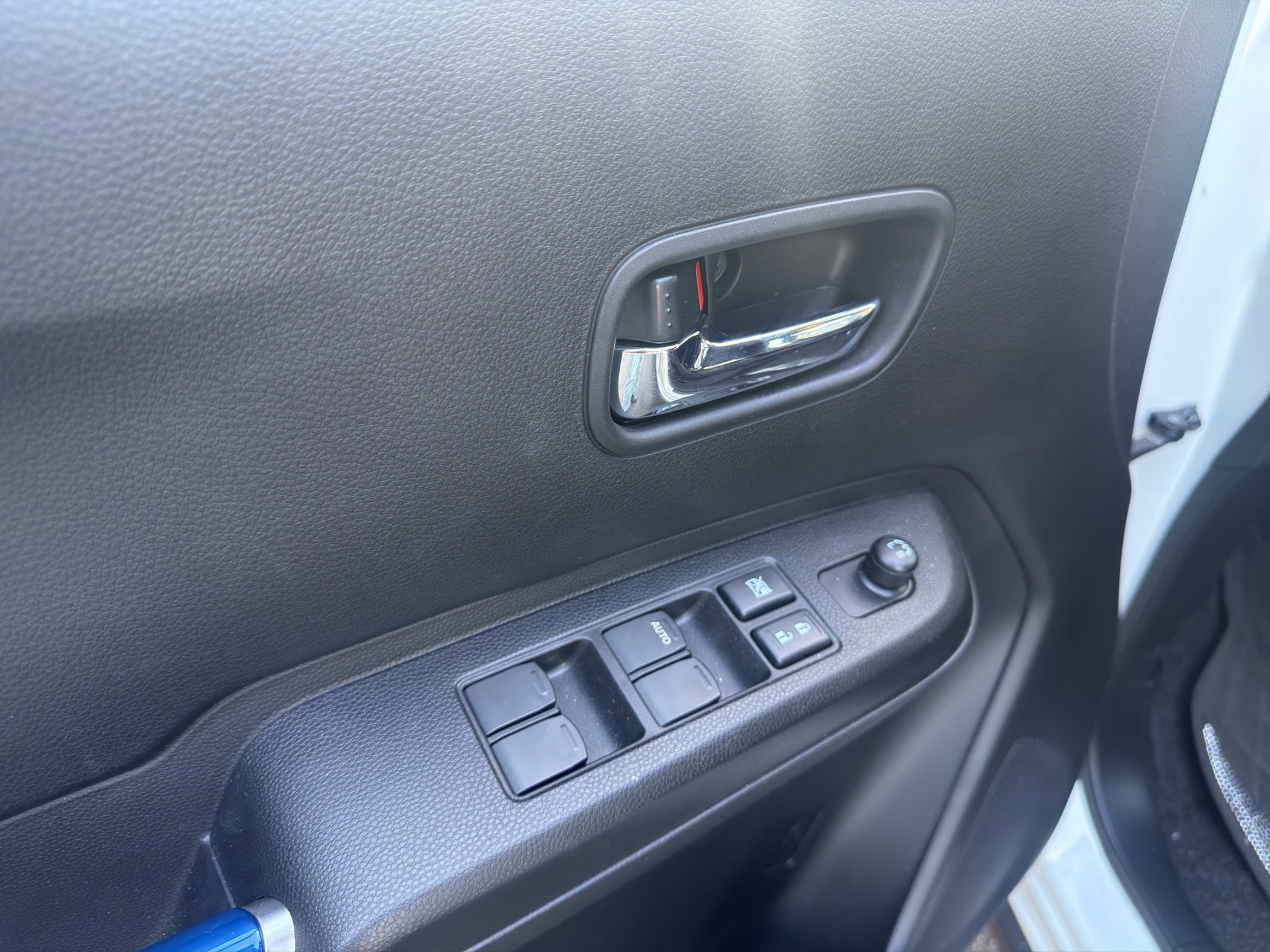 SUZUKI Ignis 1.2i Compact+ Hybrid 4x4-image-16