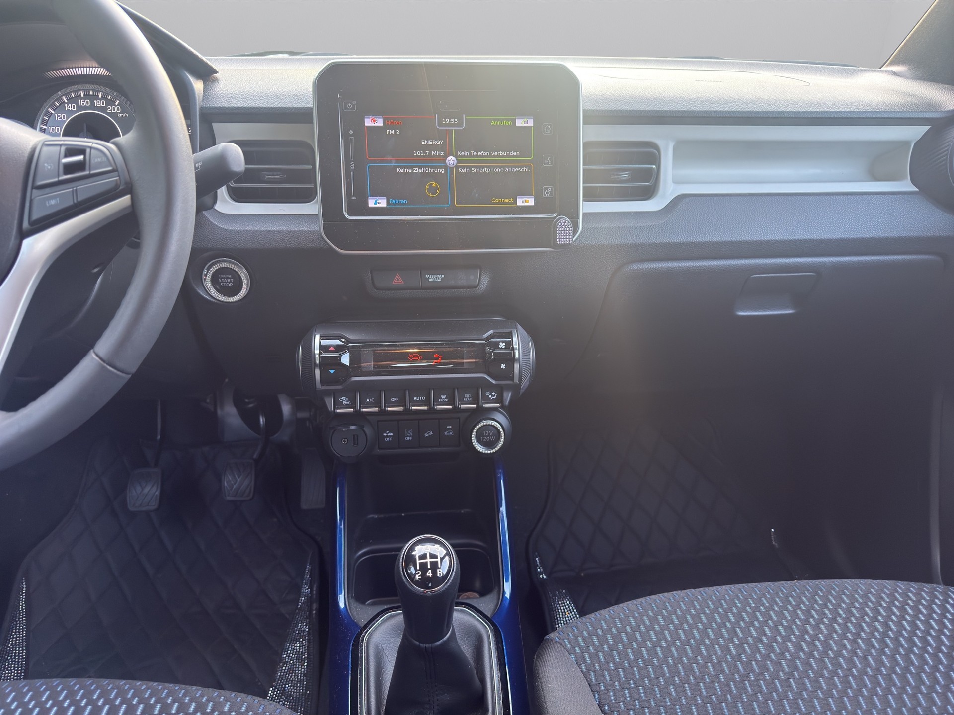 SUZUKI Ignis 1.2i Compact+ Hybrid 4x4-image-13