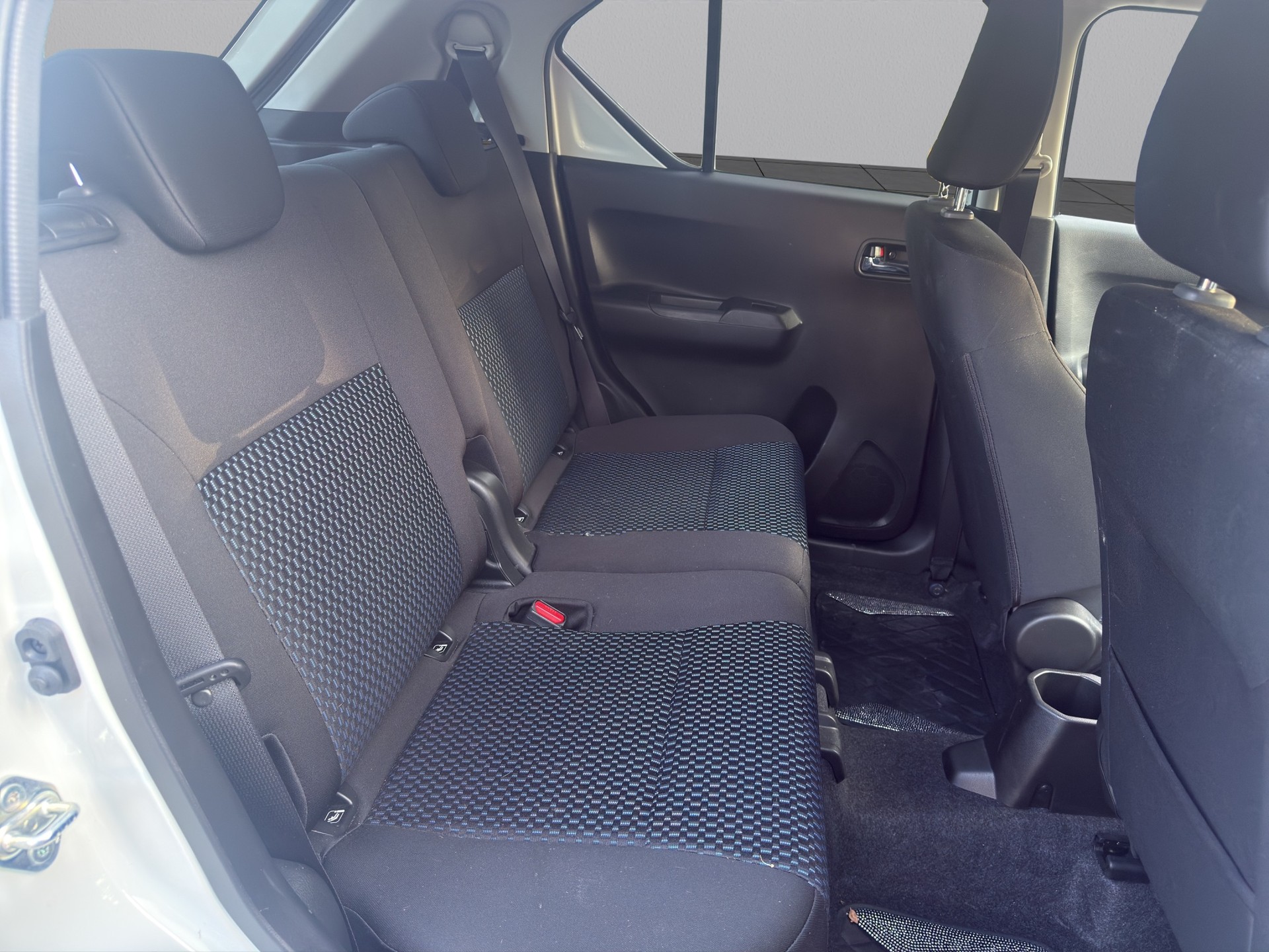SUZUKI Ignis 1.2i Compact+ Hybrid 4x4-image-15