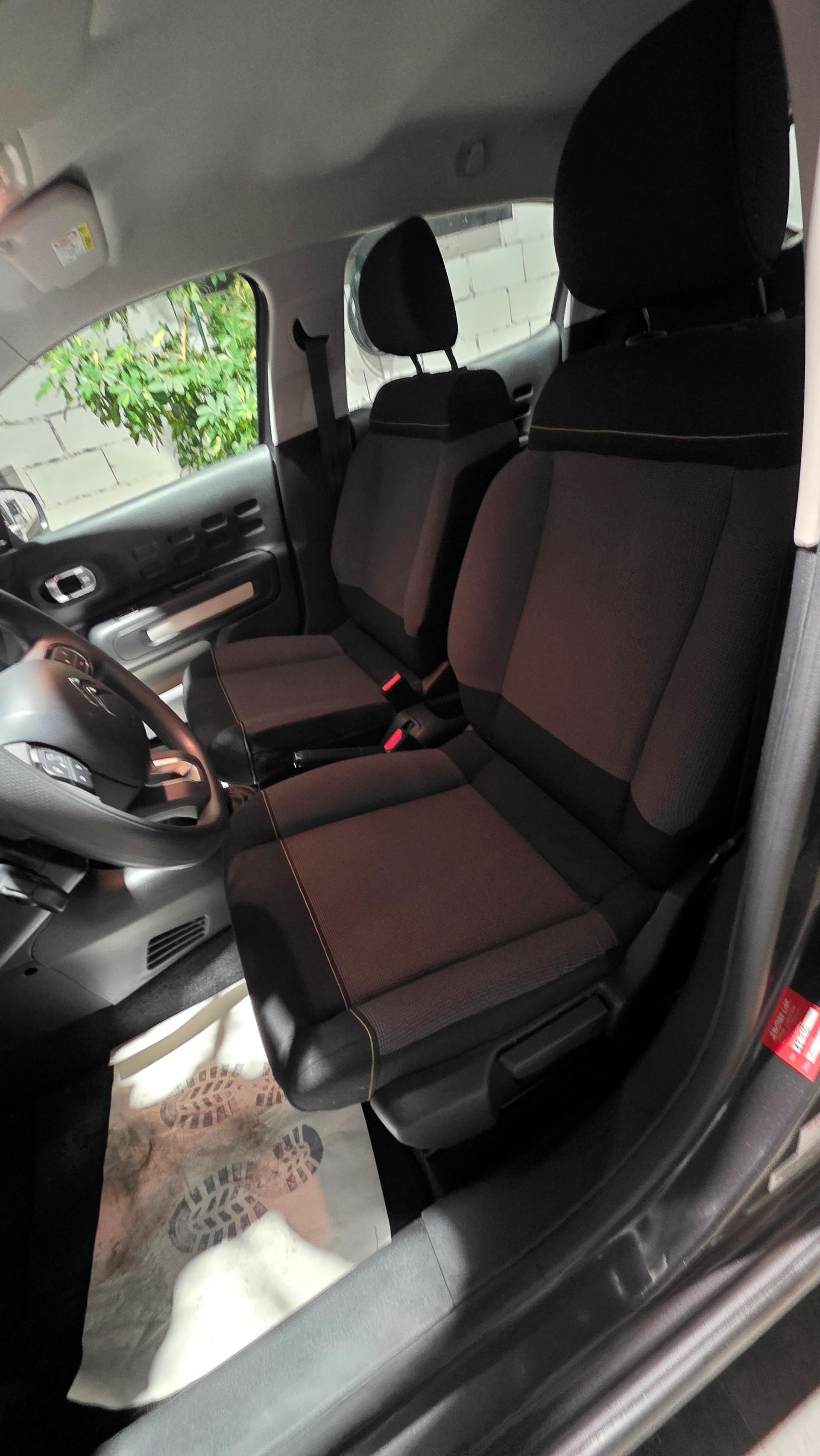 CITROEN C3 1.2i PureTech Feel-image-5