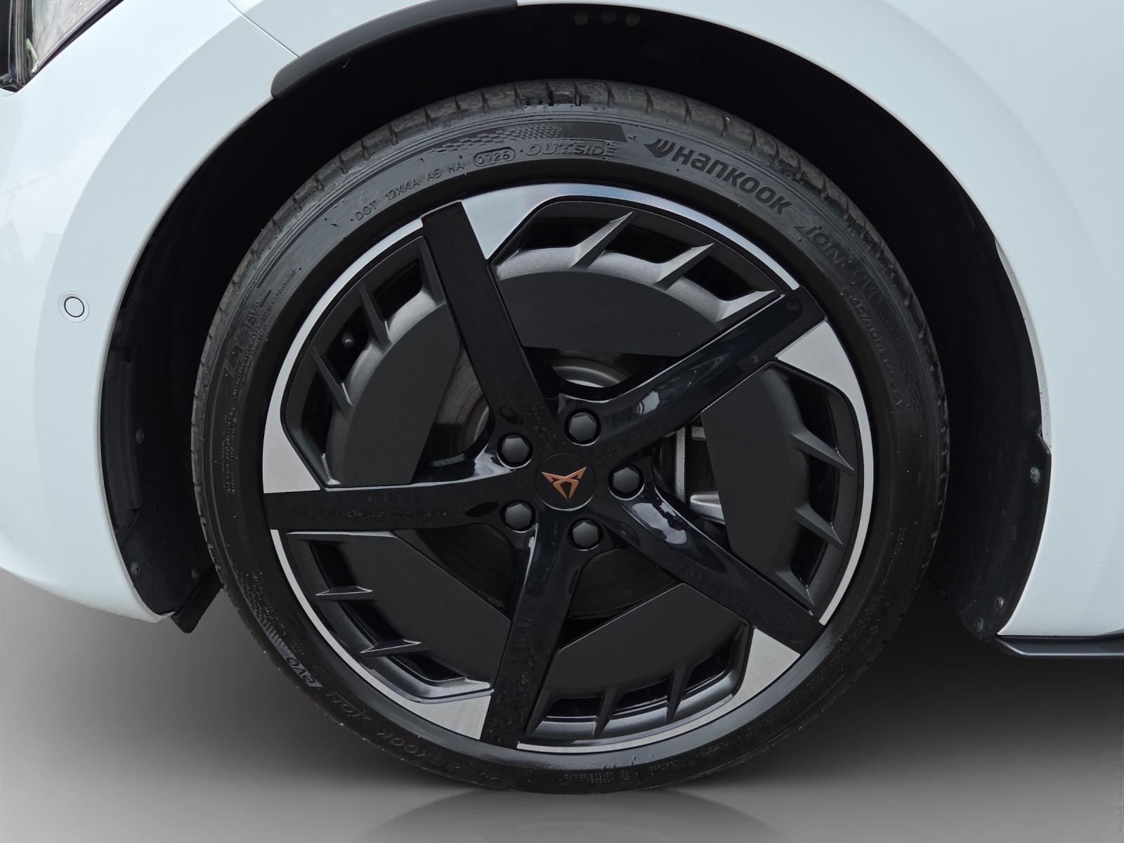 CUPRA Born 79 kWh e-Boost-image-13