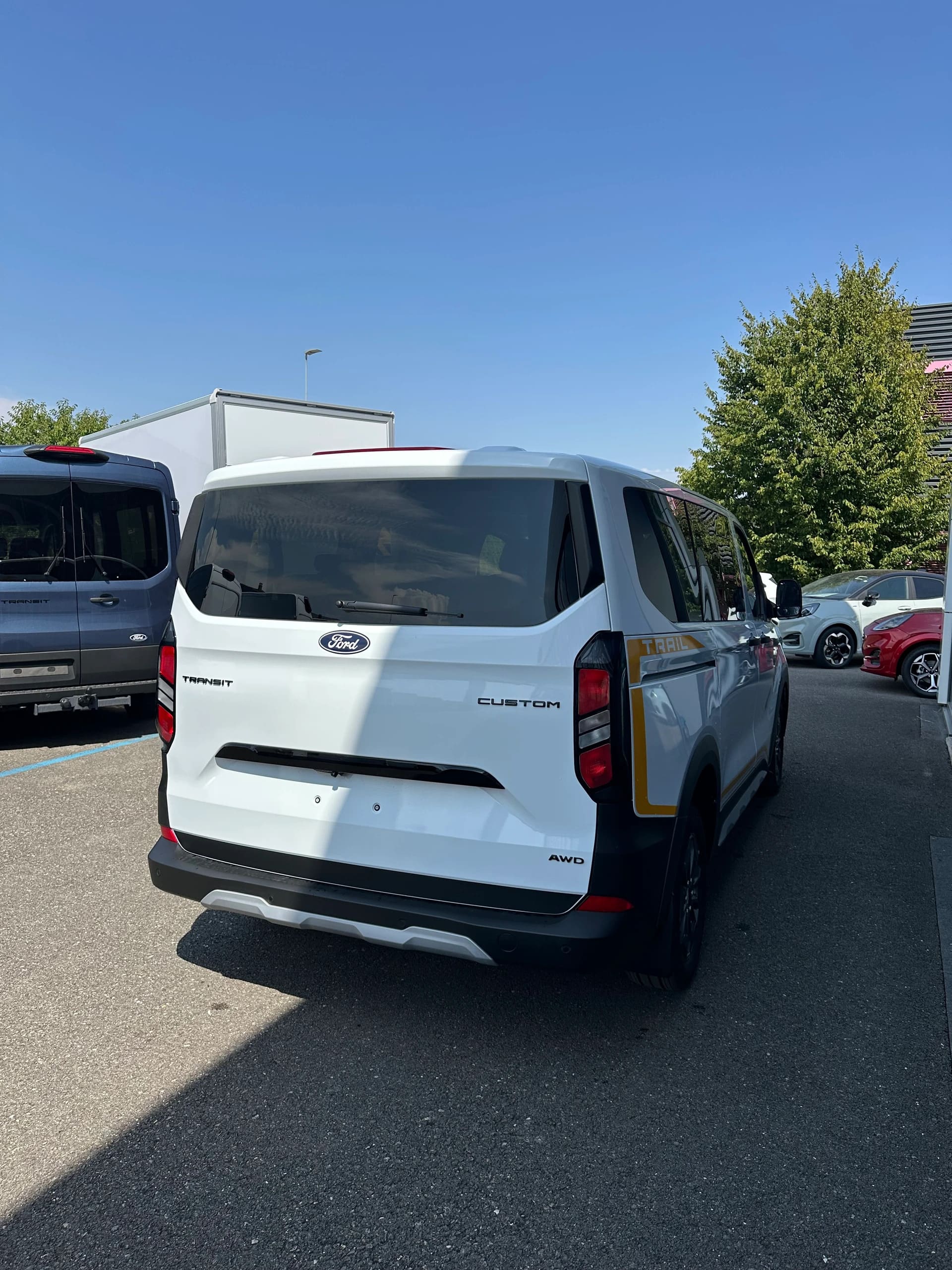 FORD Transit C combi 320 L1 2.0 Eco Trail/170CV/4x4 Aut.-image-6