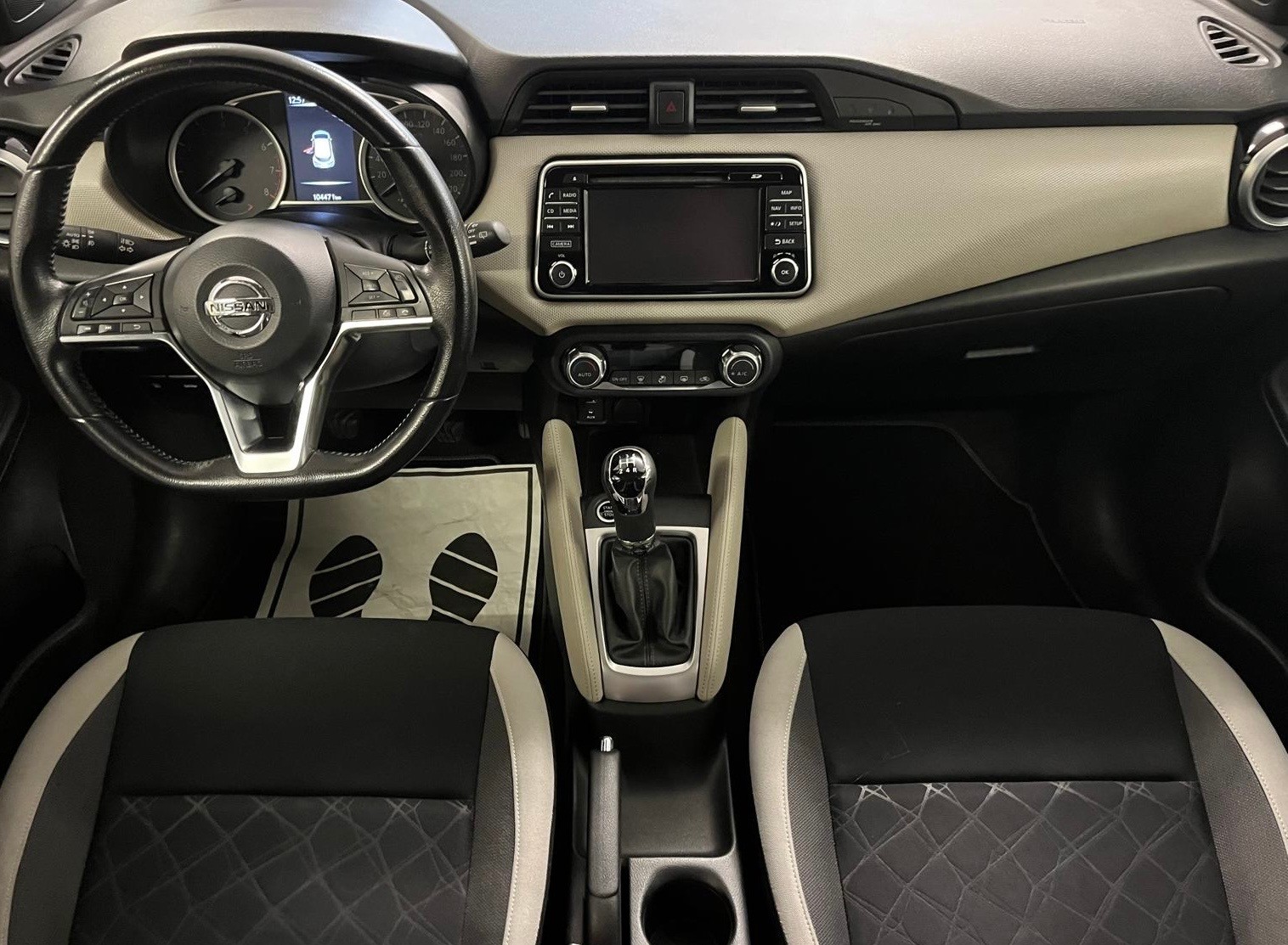 NISSAN Micra 0.9 IG-T n-connecta-image-12