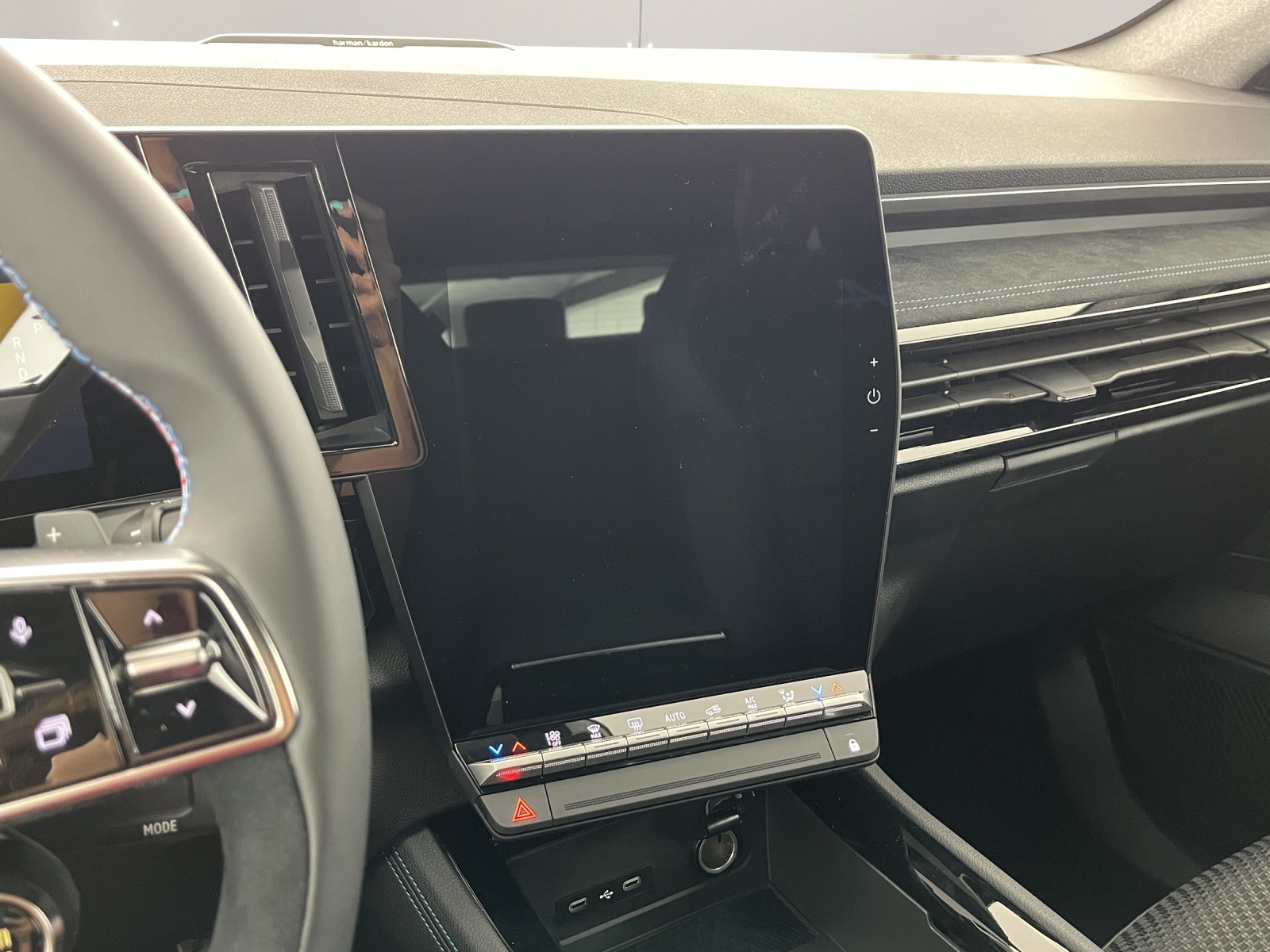RENAULT Austral 1.2 E-Tech esprit Alpine-image-11